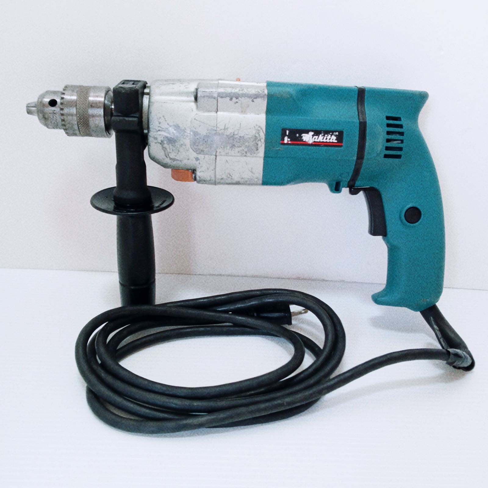 即購入OK！】☆中古品☆ マキタ makita 20㎜2スピード震動ドリル 