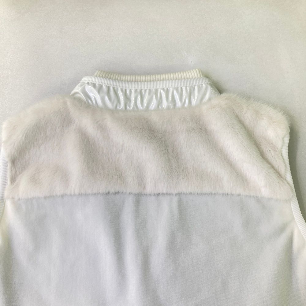 ファー ジップベスト