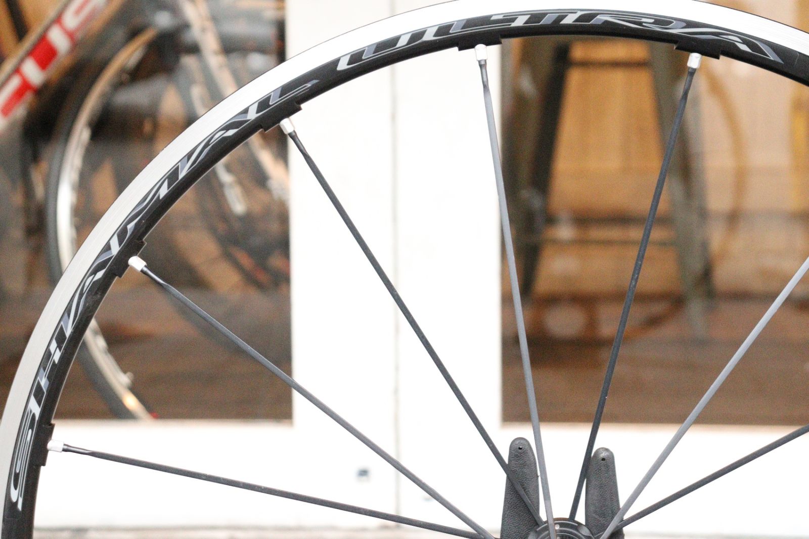 アルミ クリンチャー