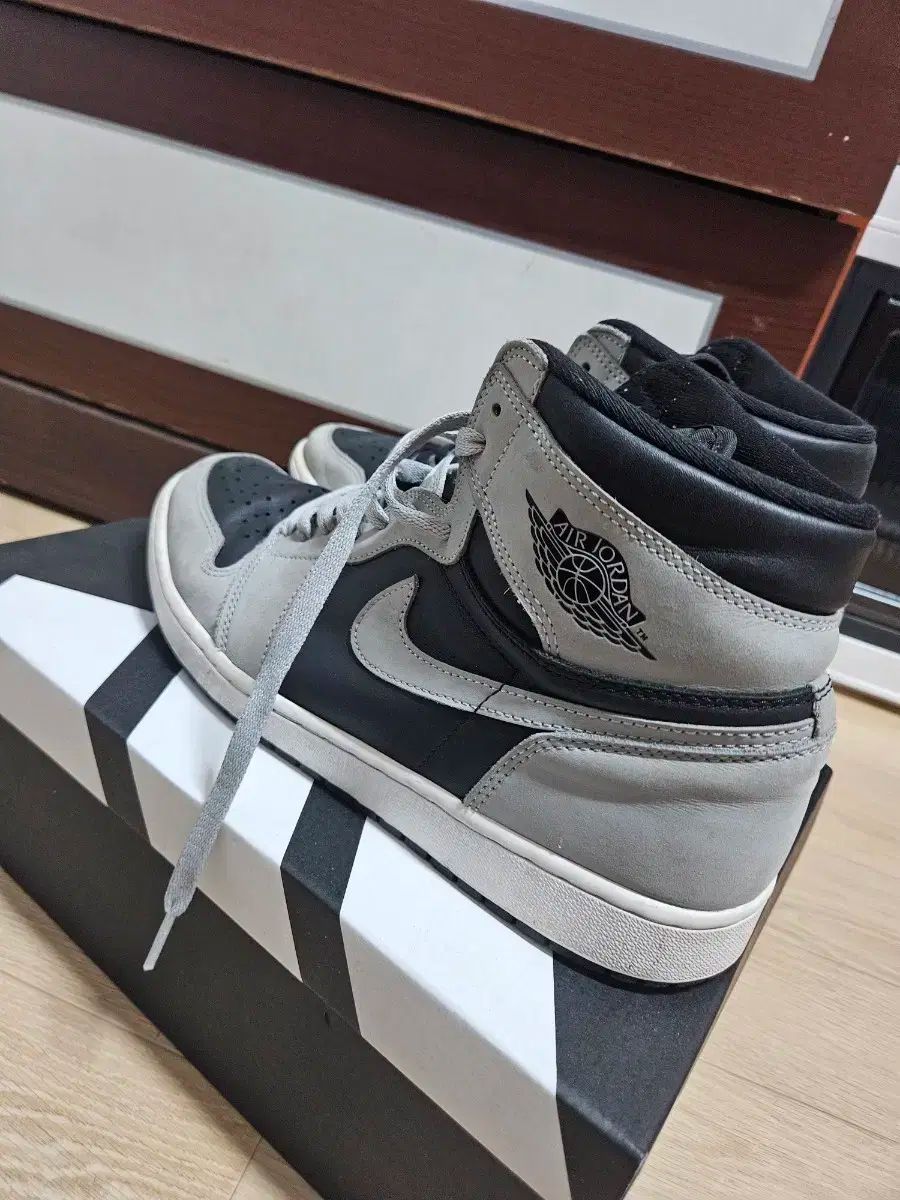 NIKE ナイキ エア ジョーダン 1 ハイ シャドウ 2 0