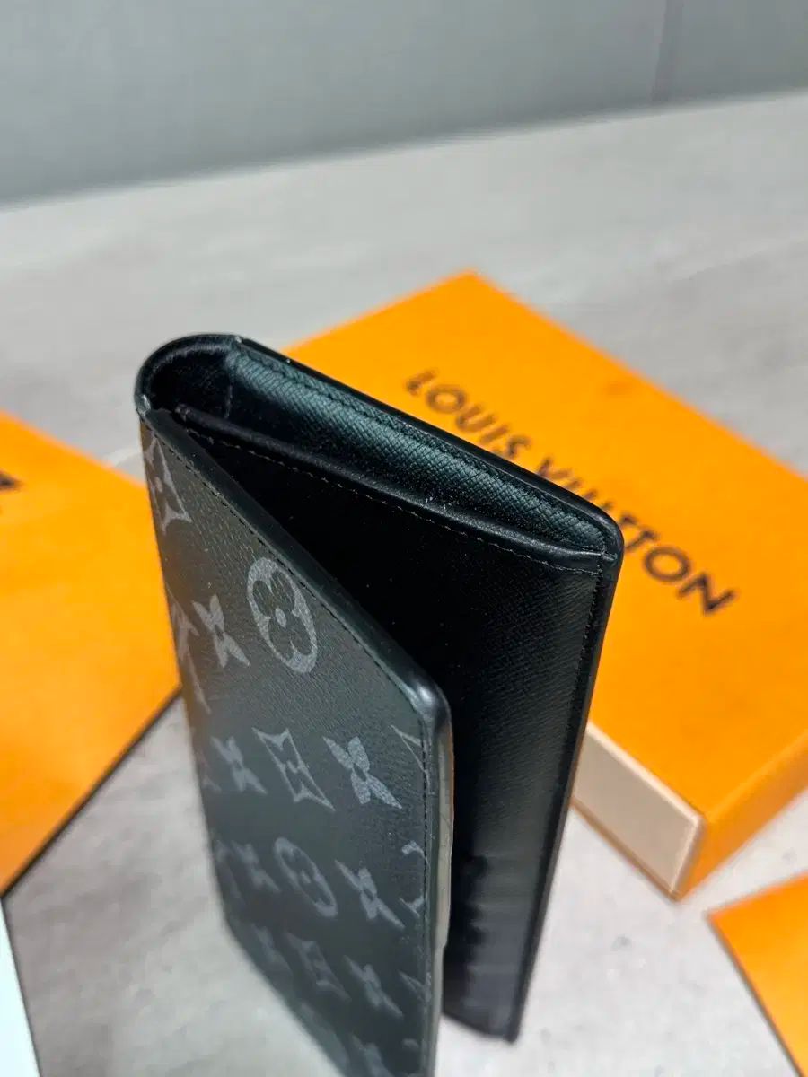 Vuitton