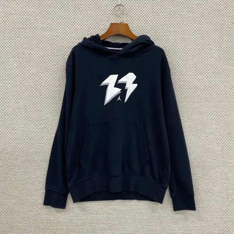 Nike(ナイキ） ジョーダン プリント バックロゴ フード付きTシャツ 95 D01512