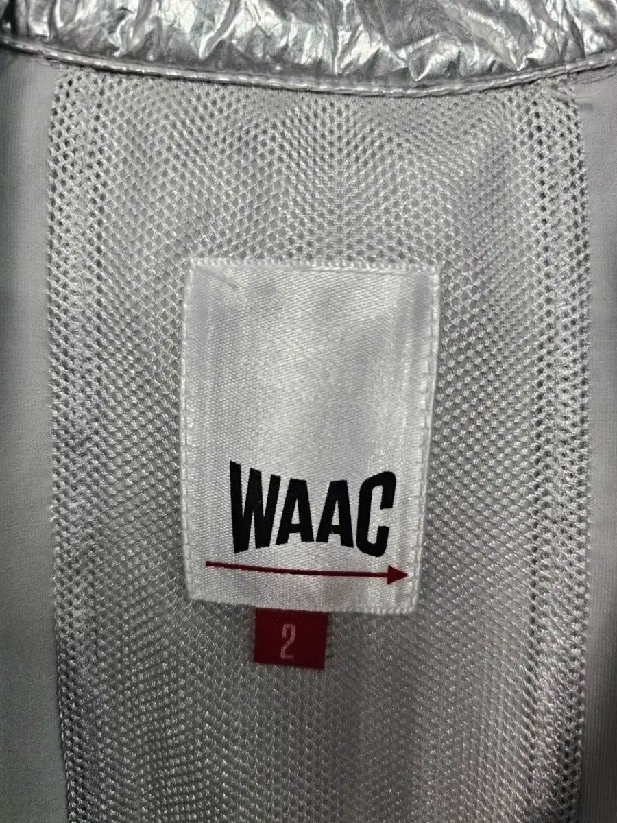 ワック ゴルフワック ジップアップウィンドブレーカー 2サイズ