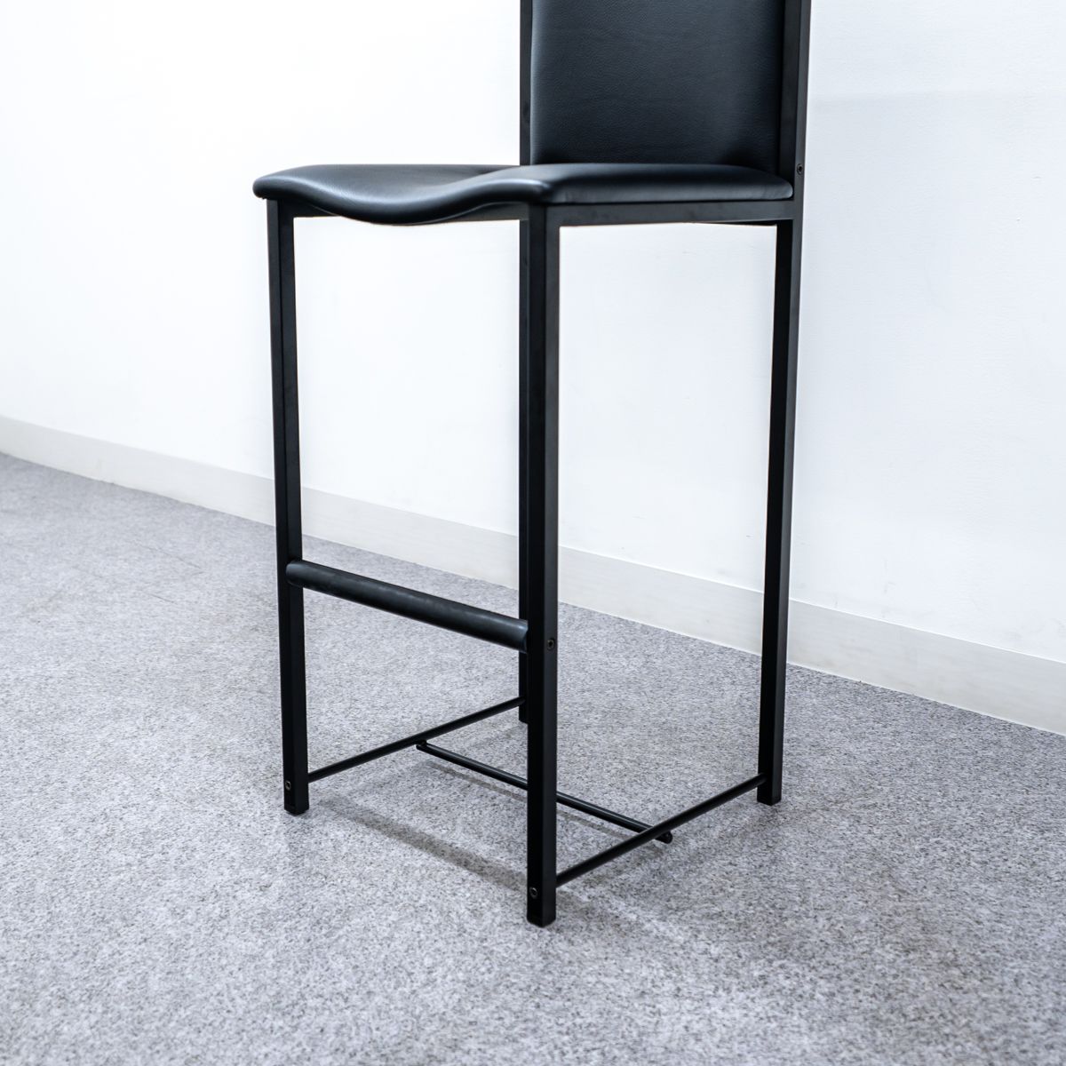 Cassina IXC カッシーナイクスシーLIMA/Cカウンターチェア2脚あり 展示品】Cassina ixc. カッシーナイクスシー LIMA C リマ