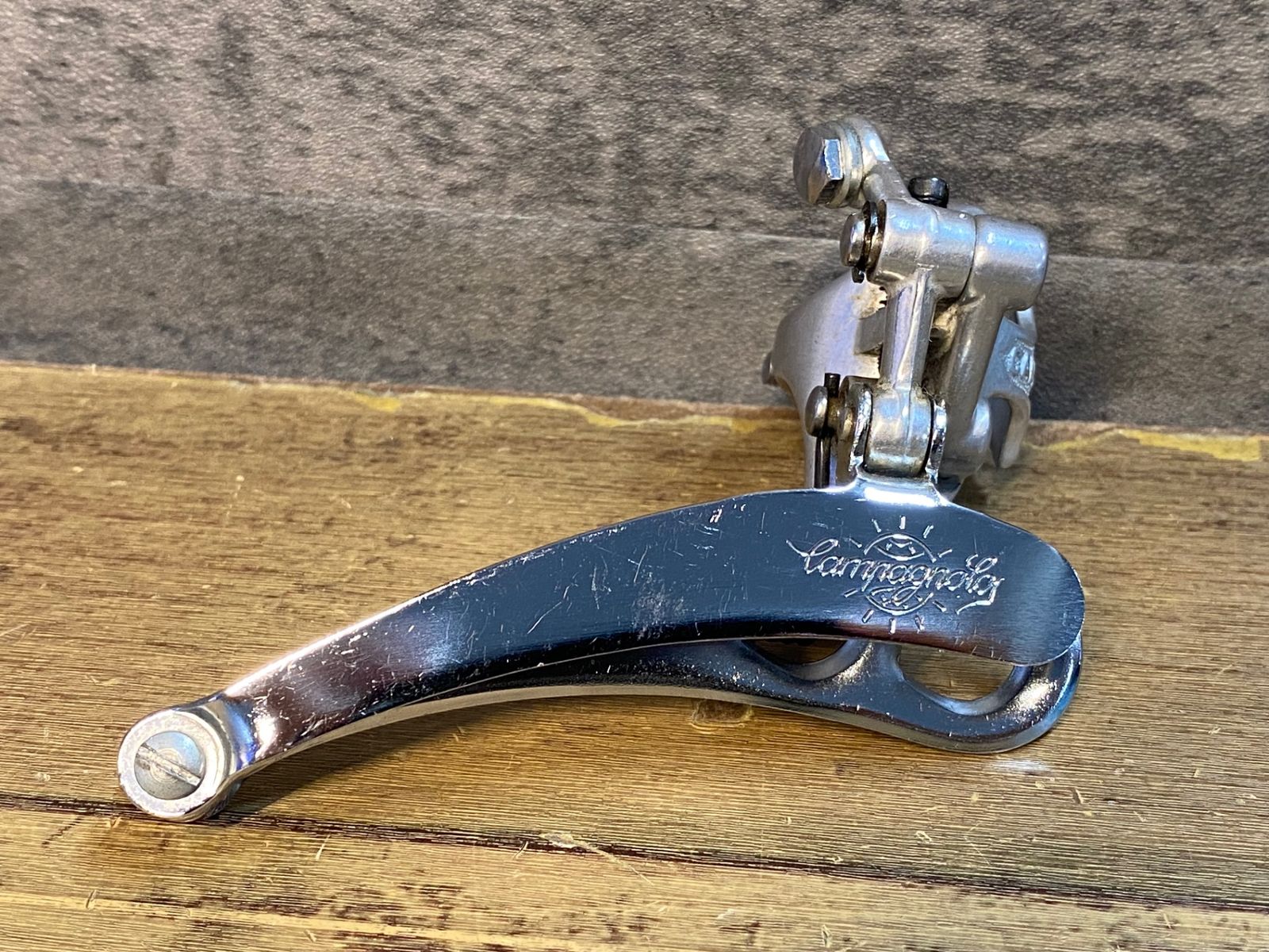 カンパニョーロ Cレコード ( C-Record) フロントディレーラー