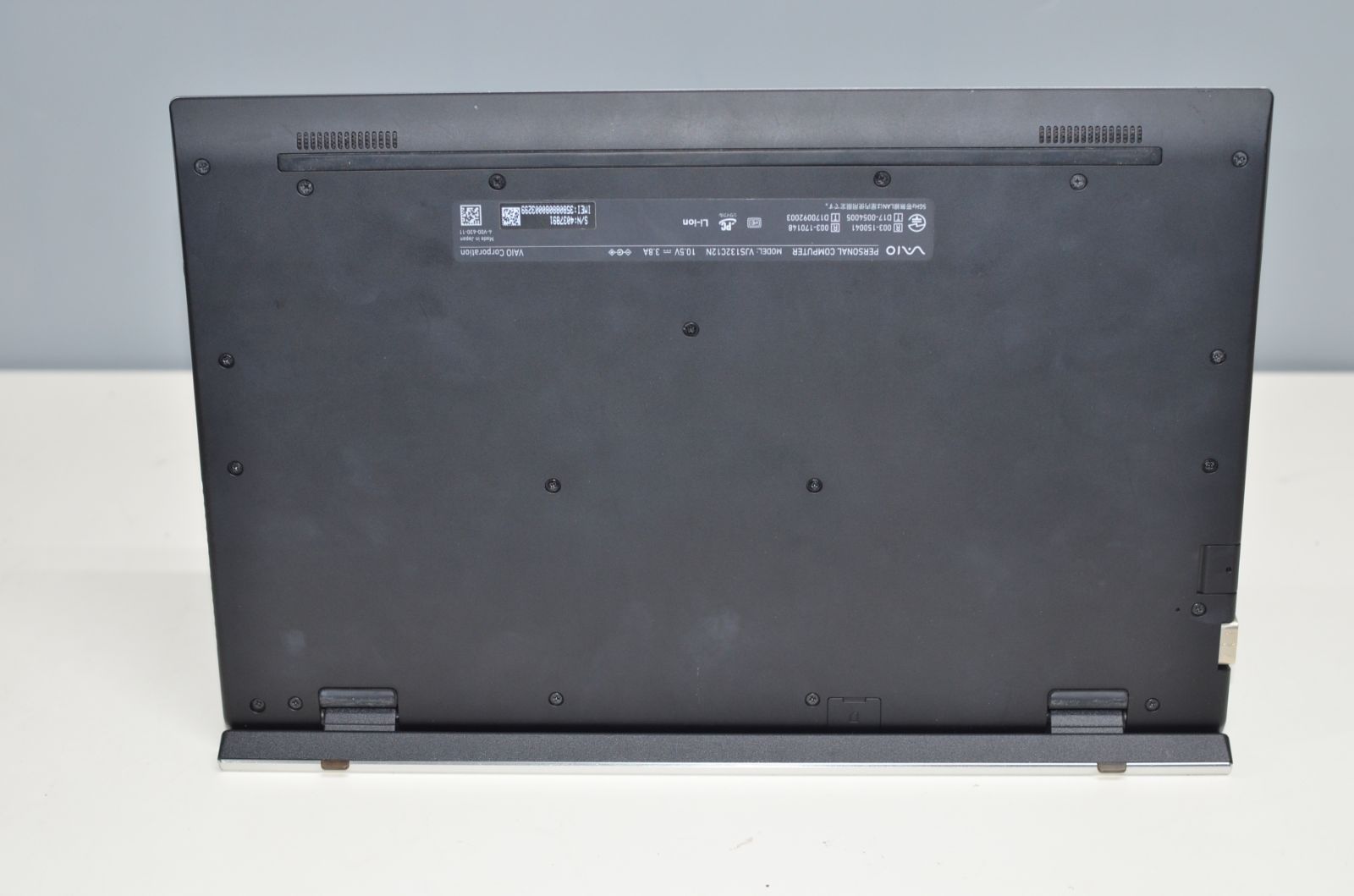 中古軽量ノートパソコン SONY VJS132C12N Windows11+office 爆速