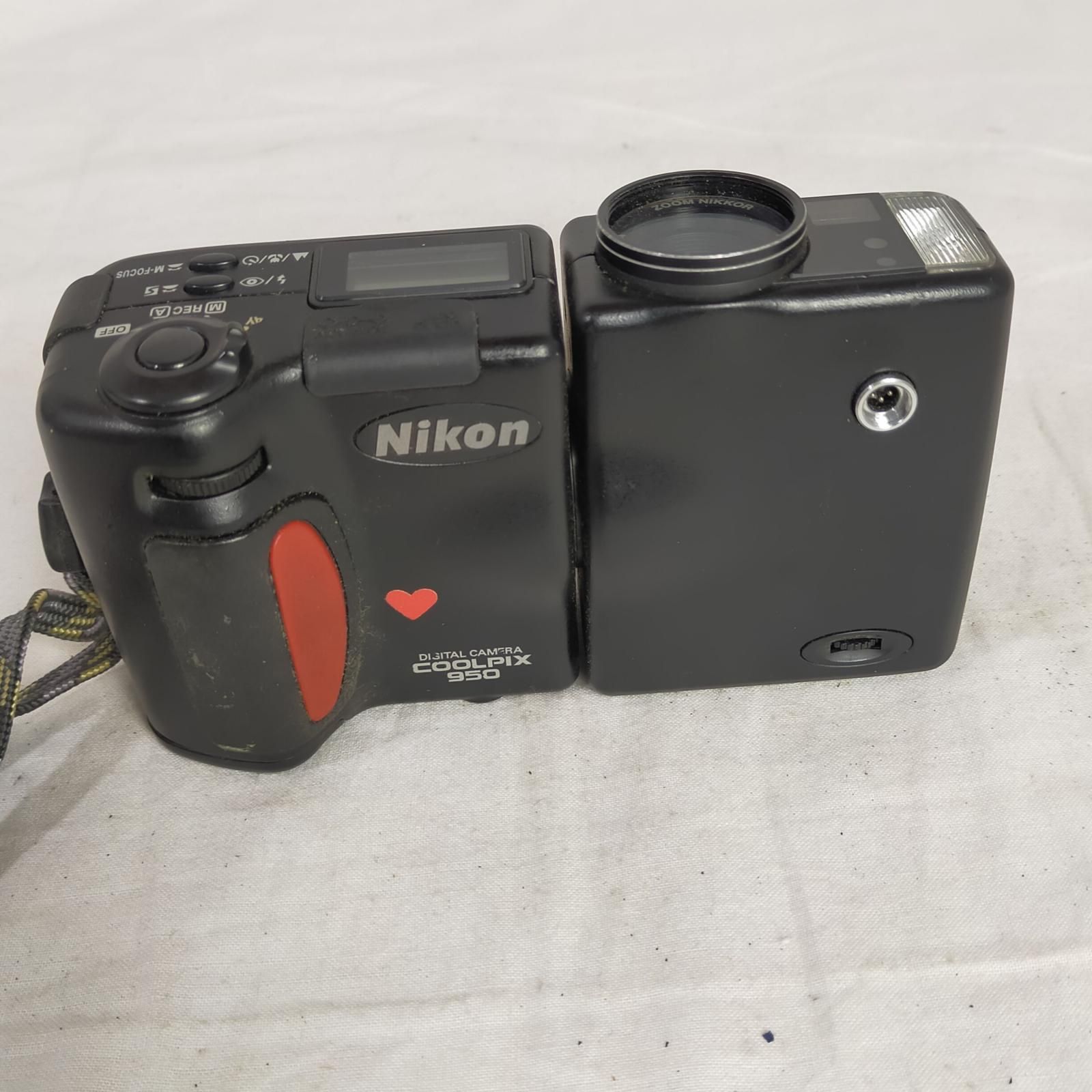 液漏れ・ジャンク品] ニコン クールピクス [ Nikon Coolpix 950] Zoom