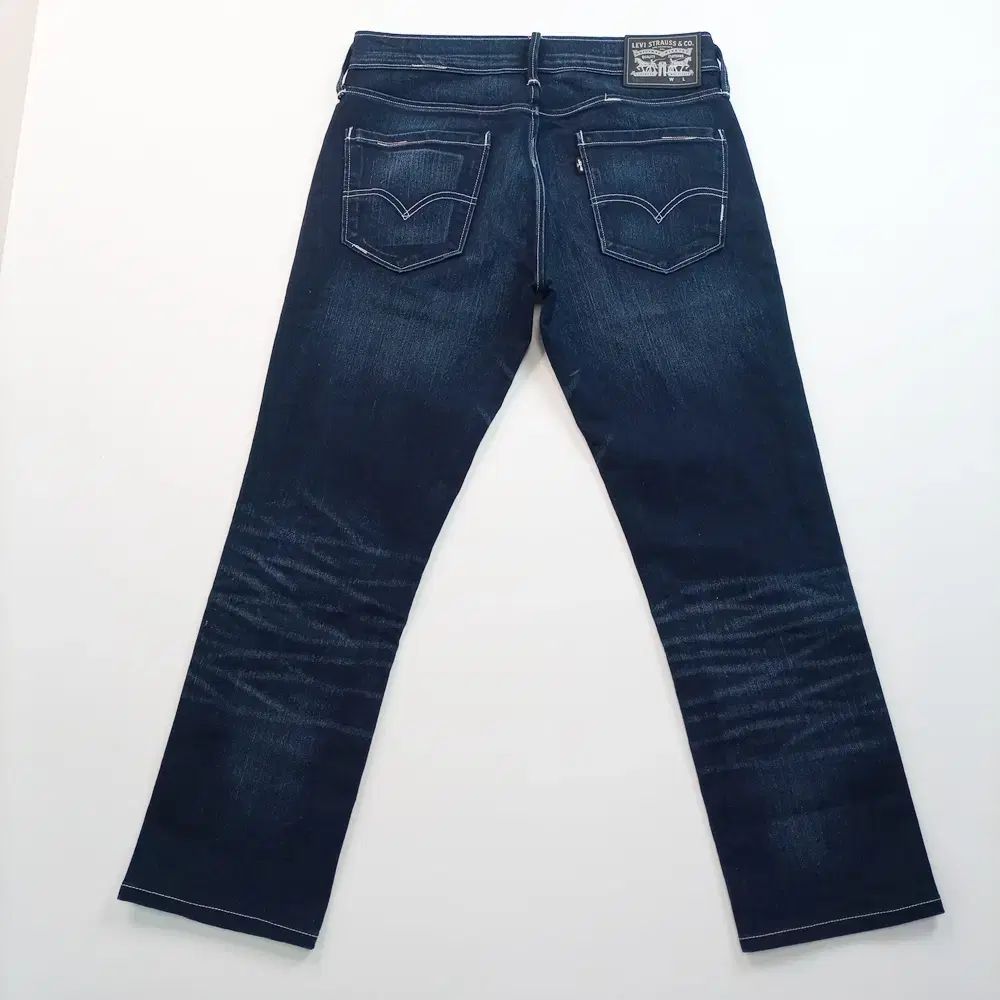 LEVI'S(リーバイス) デニム サイズ 29 テーパードジーンズ ウォッシング デニムパンツ メンズ A2641
