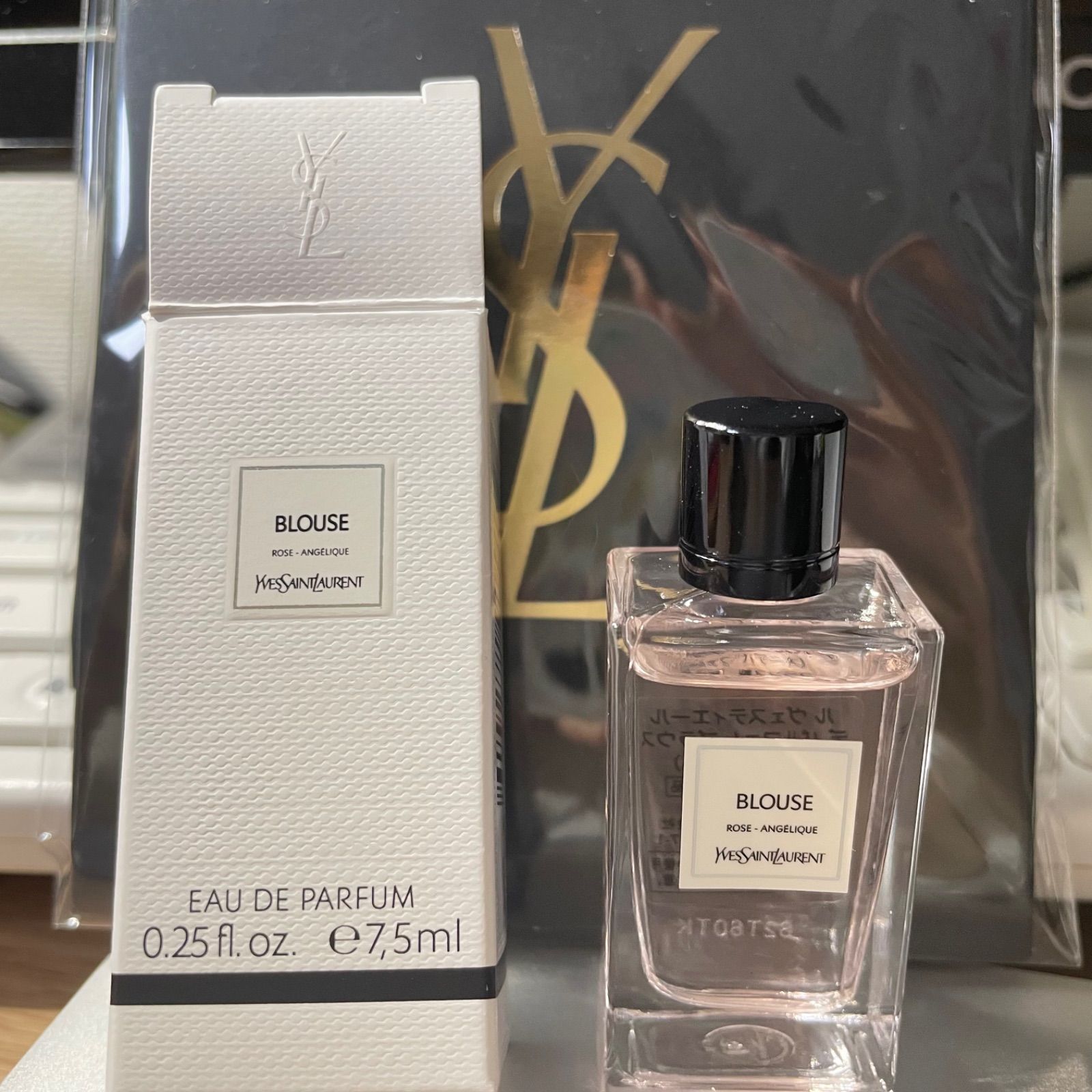 Yves Saint Laurent Blouse 125ml オードパルファム Blouse - Le Vestiaire Des Parfums — Luxury Gifts — YSL Beauty