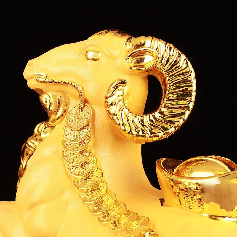 羊 ひつじ 元宝 貯金箱 金色 ゴールド 黄金 置物 オブジェ 開運 厄除け