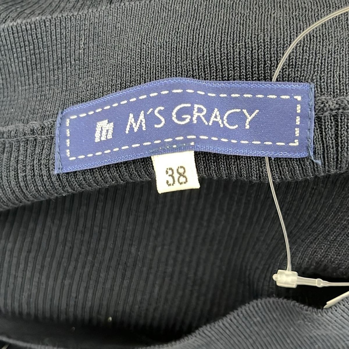 ダークネイビー