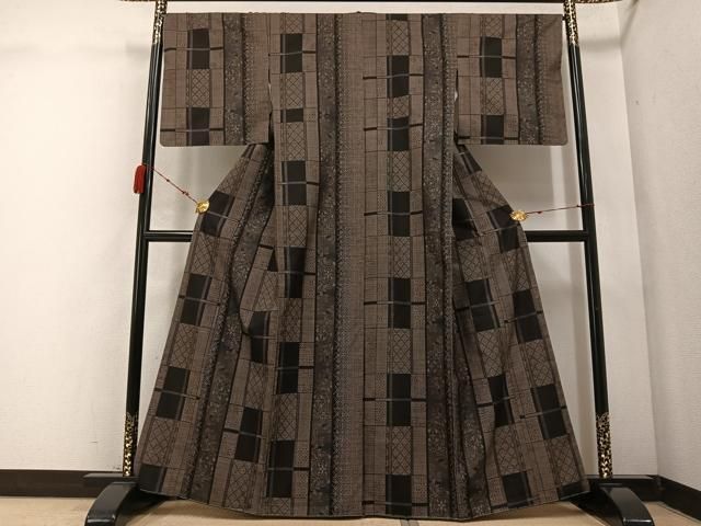 平和屋着物 本場大島紬 カタス7マルキ 花間道 正絹 AABC6810ph