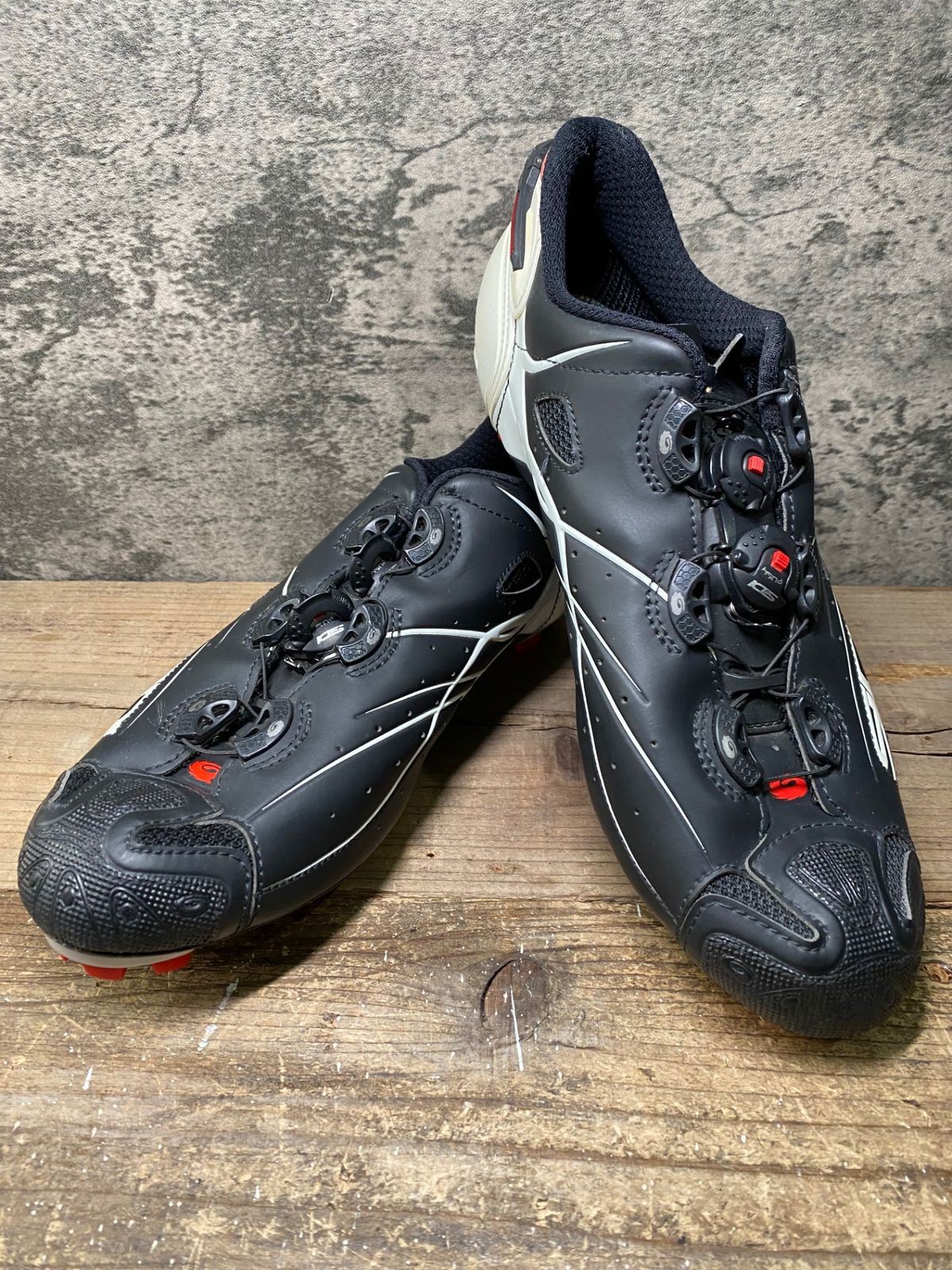IS921 シディ SIDI MTB TIGER MATT ビンディングシューズ 黒 白 EU43 SPD スペアパーツ付属