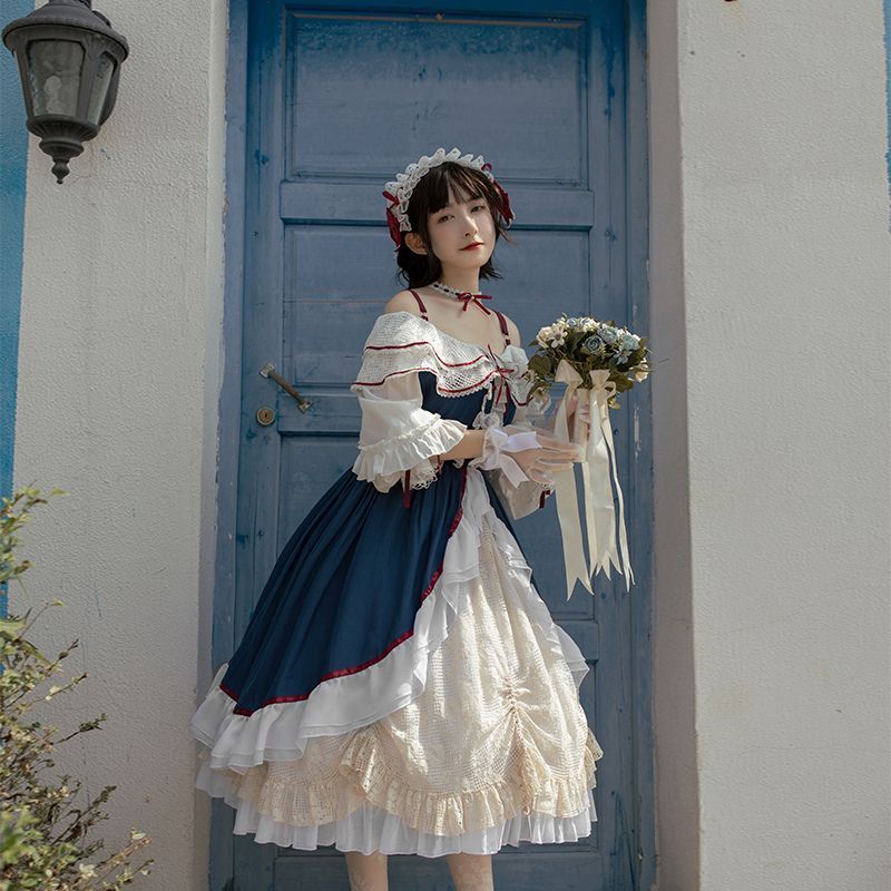 ［未使用］白雪姫のロリータドレス 新品未使用 白雪姫デザイン ロリータドレス 大きなフレア
