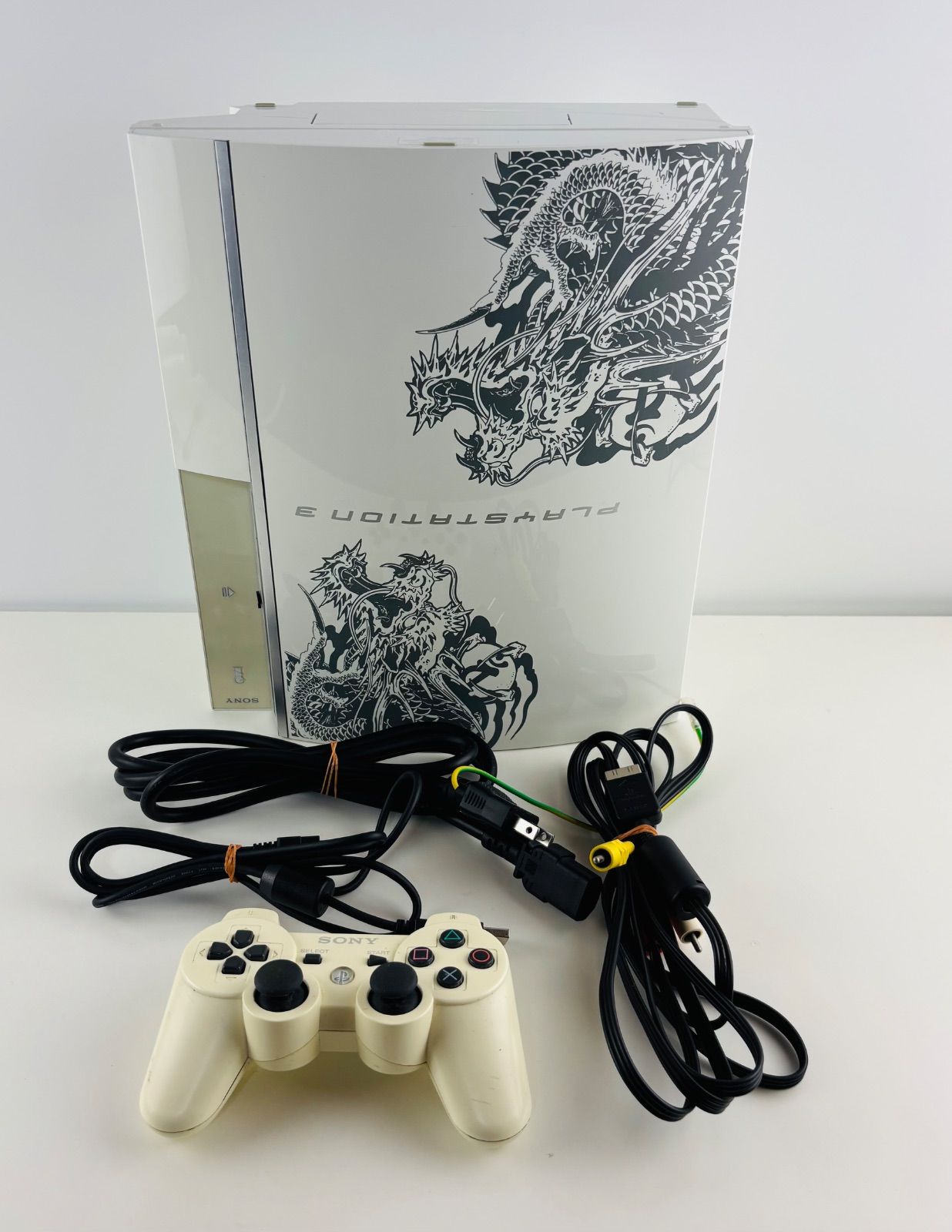PS3 龍が如く3 昇り竜 ホワイト HSN-0016 PS3 龍が如く ホワイト