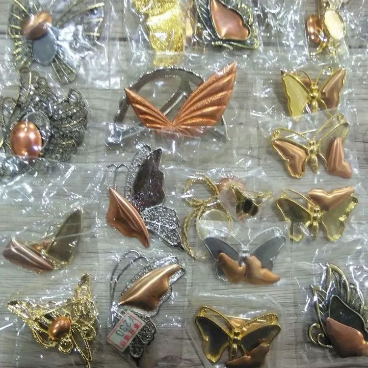 K040  七宝焼き アクセサリー 素材  大量まとめ売り k128 七宝焼アクセサリー素材大量100点セット - メルカリ