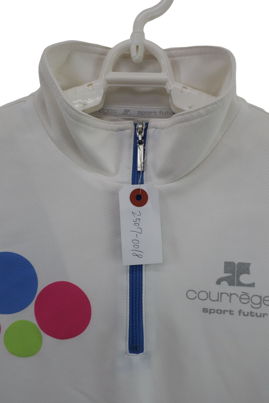 courrèges 水色ストライプ ハーフジップ　サイズ38 ゴルフ courrèges 水色ストライプ ハーフジップ サイズ38 ゴルフ
