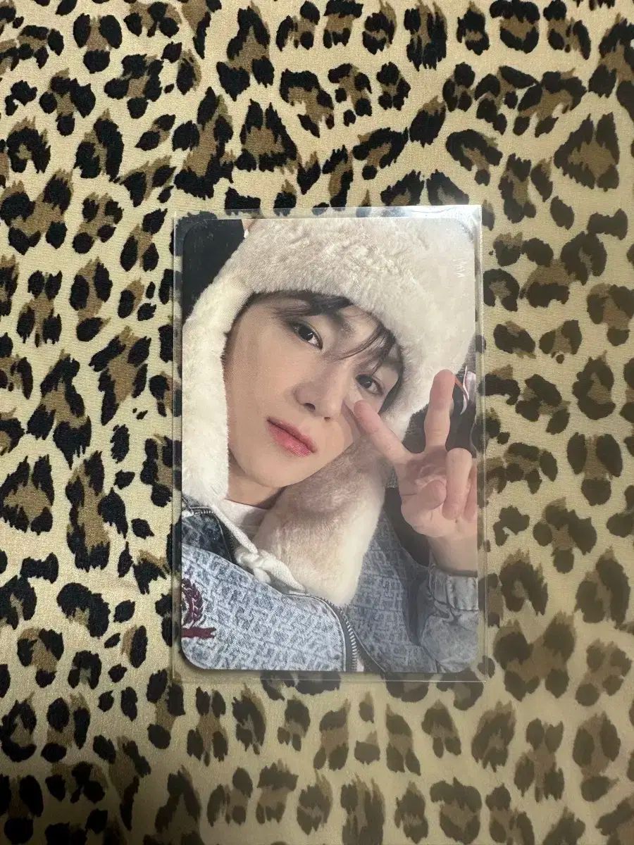 THE BOYZ(ザ・ボーイズ・ドボイズ) ヒョンジェ(HYUNJAE) ファーハット 日本 JAPAN ナレーション トレカ