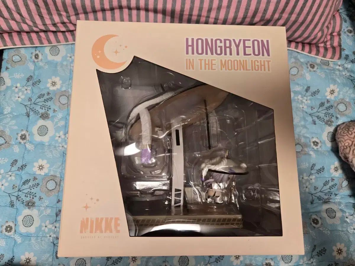 勝利の女神：NIKKE(ニケ) 紅蓮 月光 ムードライト 月の女神