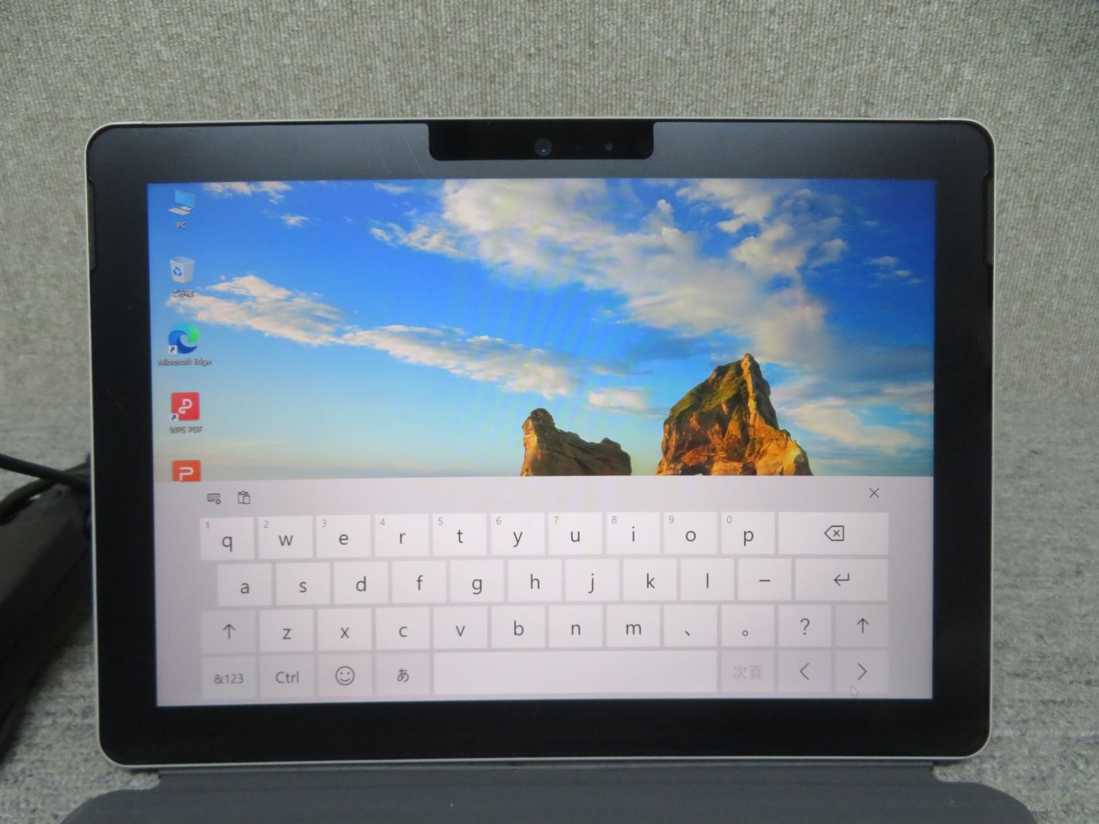 2in1タッチパネル】◇ Microsoft Surface Go 1824 / 10型 / Pentium