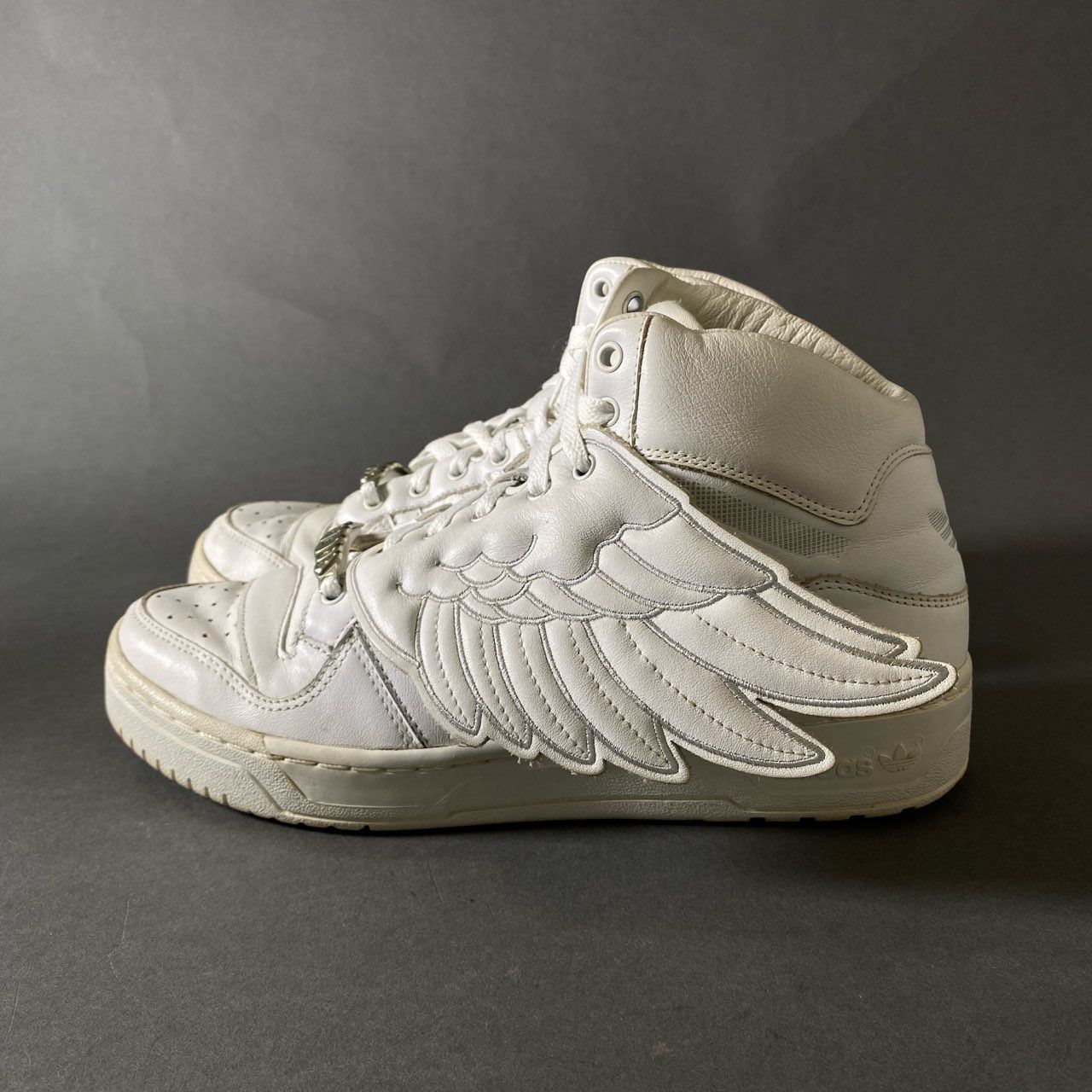アディダス　JEREMY SCOTT WING スニーカー　ホワイト　新品未使用 中古・古着通販】adidas (アディダス) JEREMY SCOTT (ジェレミー