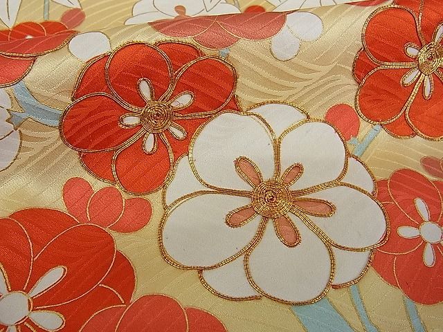 平和屋-こころ店□豪華振袖 駒刺繍 草花文 金糸 正絹 逸品 AAAC9218Bnp 