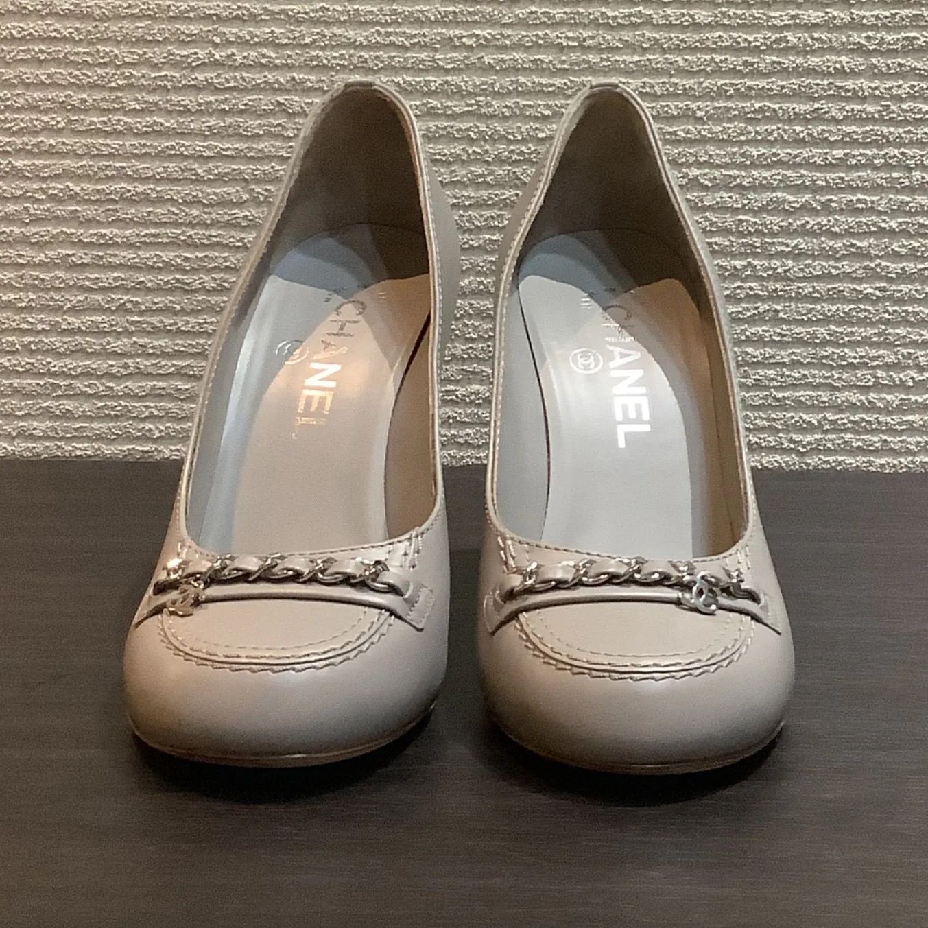 CHANEL ココマーク マトラッセ レザーパンプス23.5cm