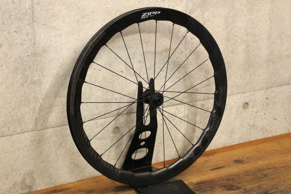 ZIPP 353 NSW カーボンホイール　メンテナンスキット付き ZIPP】履いた瞬間から戦闘力10,000UP?! ZIPPの威信のかかった