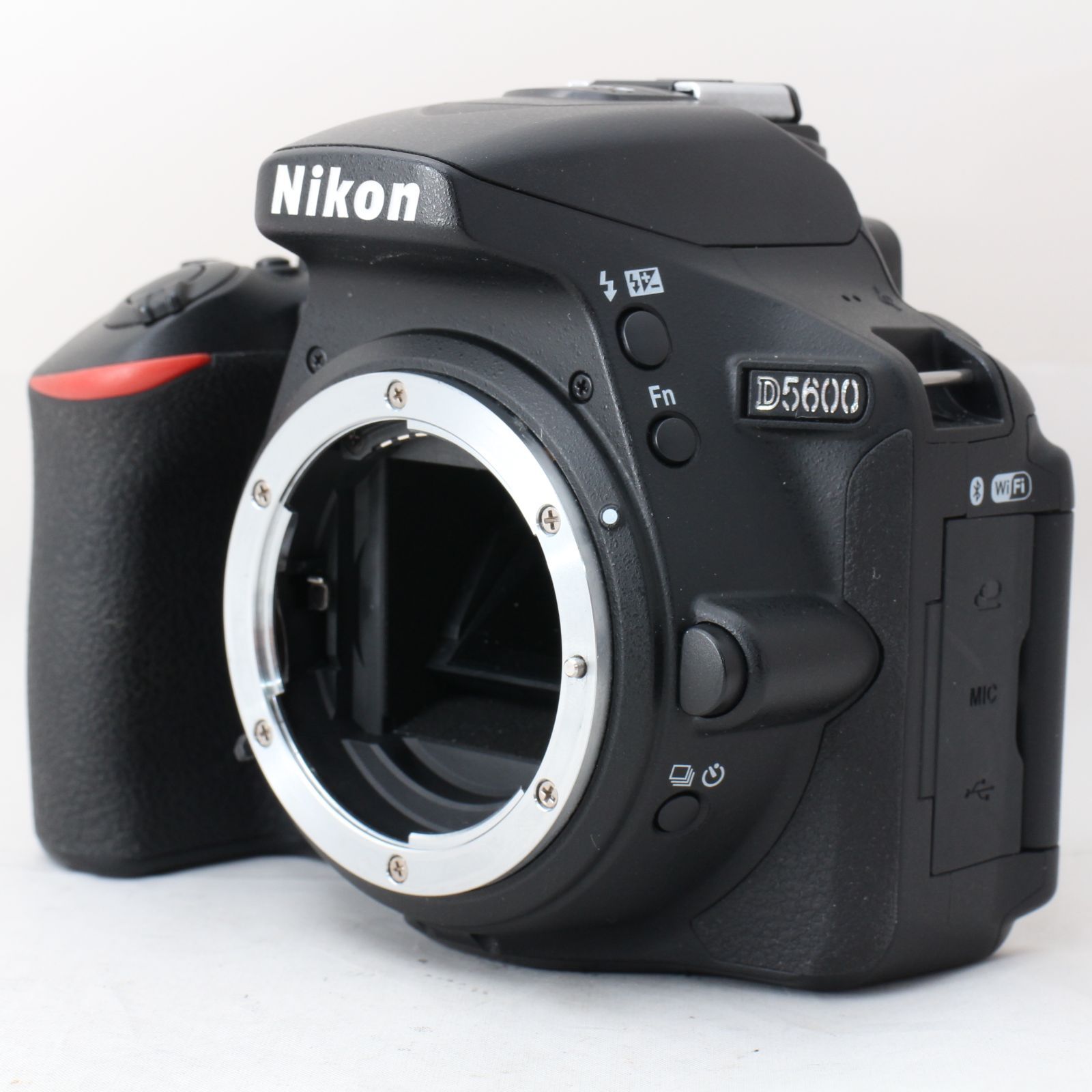 【ショット数8,701回】Nikon D5500 ボディ ショット数8,701回】Nikon D5500 ボディ