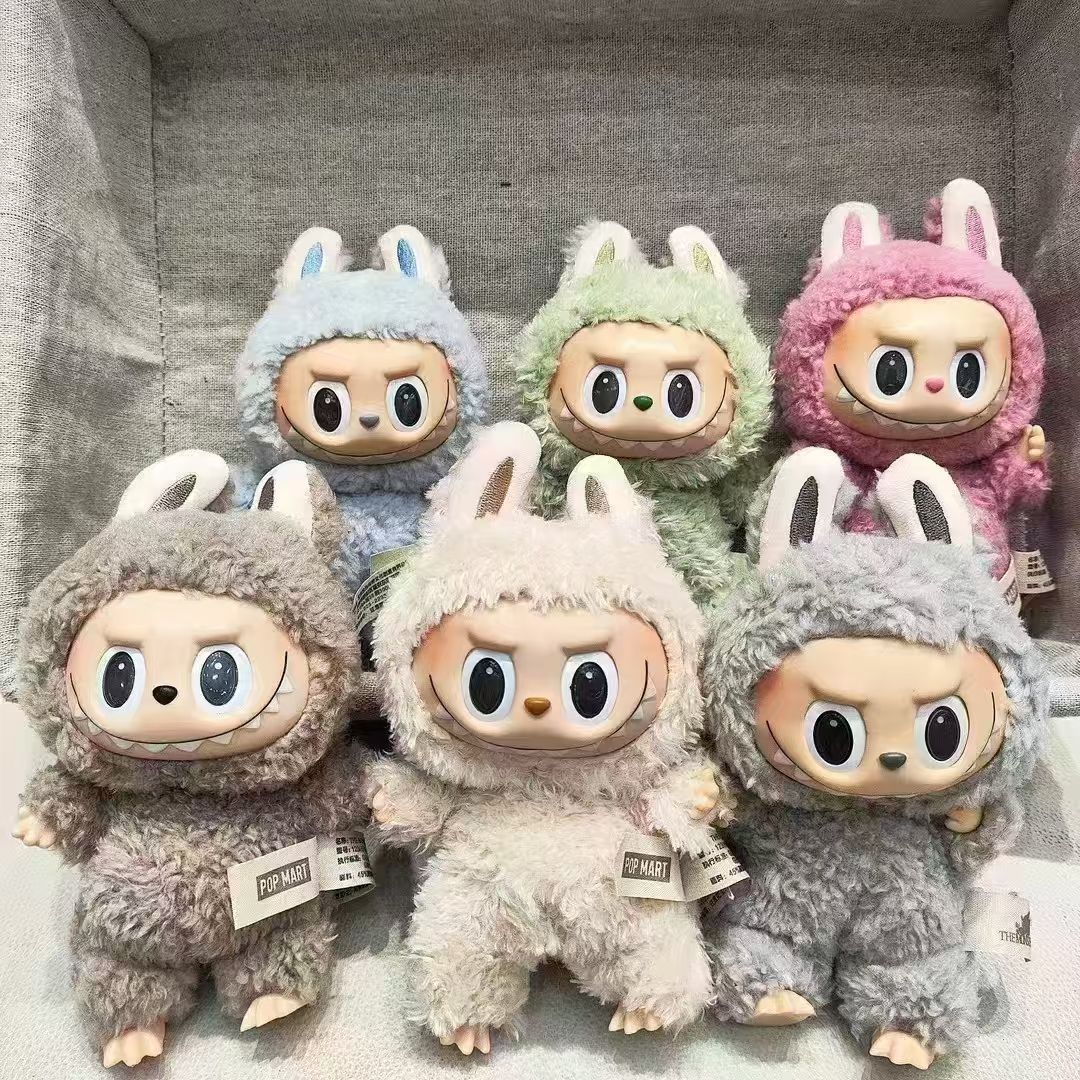 【ノーブランドです】新品 Labubu 3代目 ラブブ ぬいぐるみストラップ 新品 Labubu 3代目 ラブブ ぬいぐるみストラップ Labubu