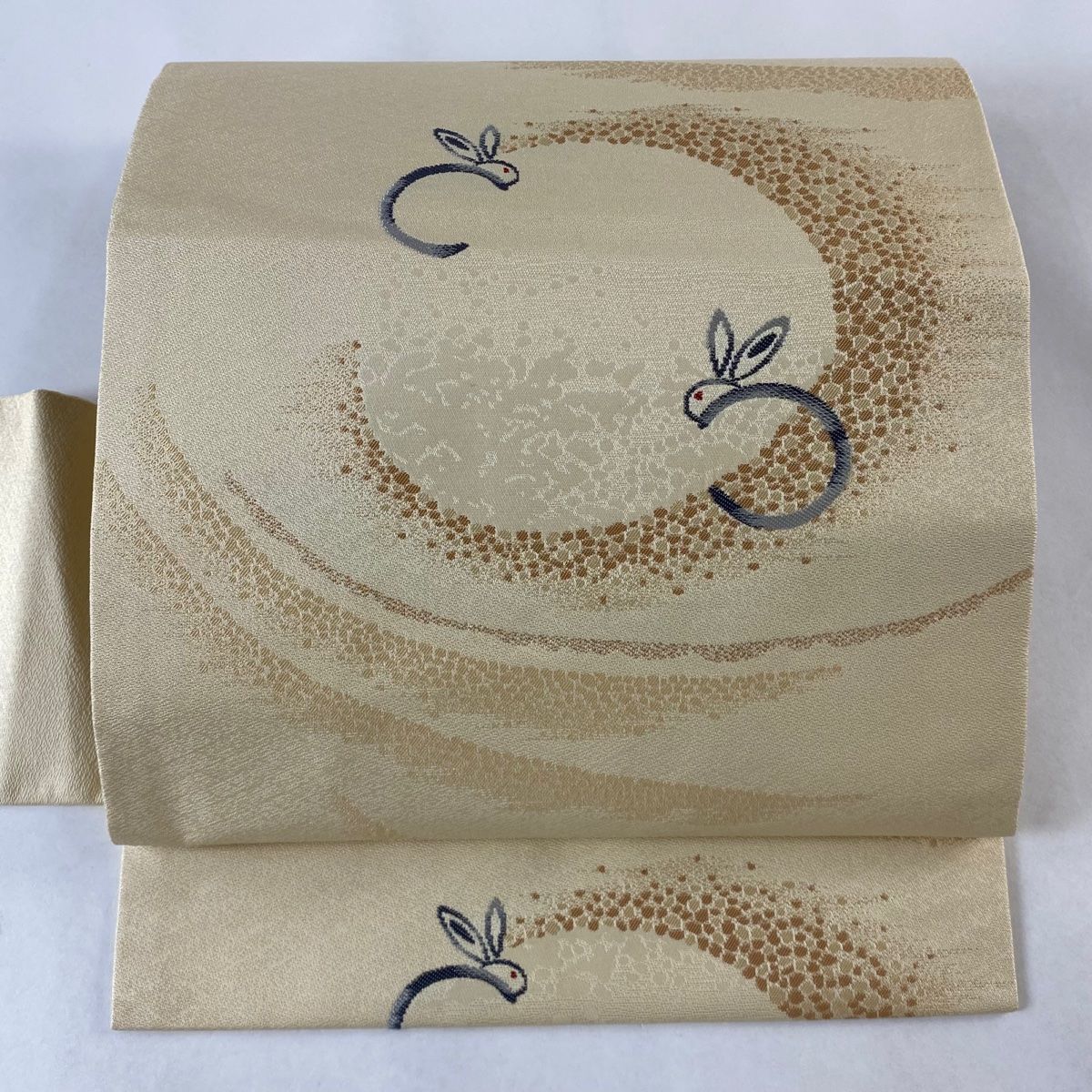名古屋帯 名品 うさぎ 霞 ベージュ 正絹