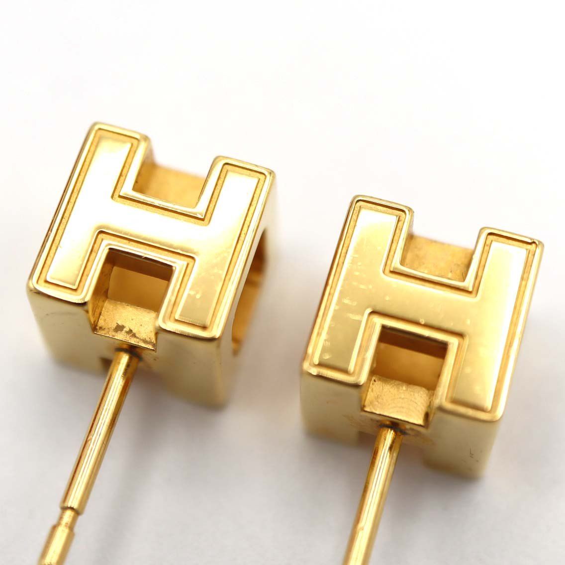 HERMES エルメス Ｈキューブピアス　ピンク 楽天市場】【中古】HERMES エルメス Hキューブ ピンク×ゴールド