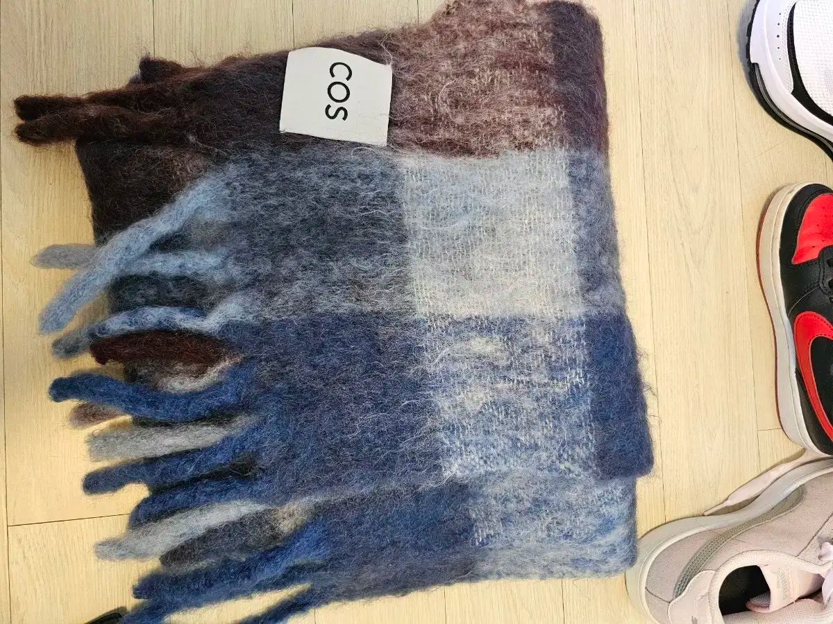 COS チェック柄マフラー モヘア ACNE STUDIOS｜アクネストゥディオズ モヘアチェックスカーフ