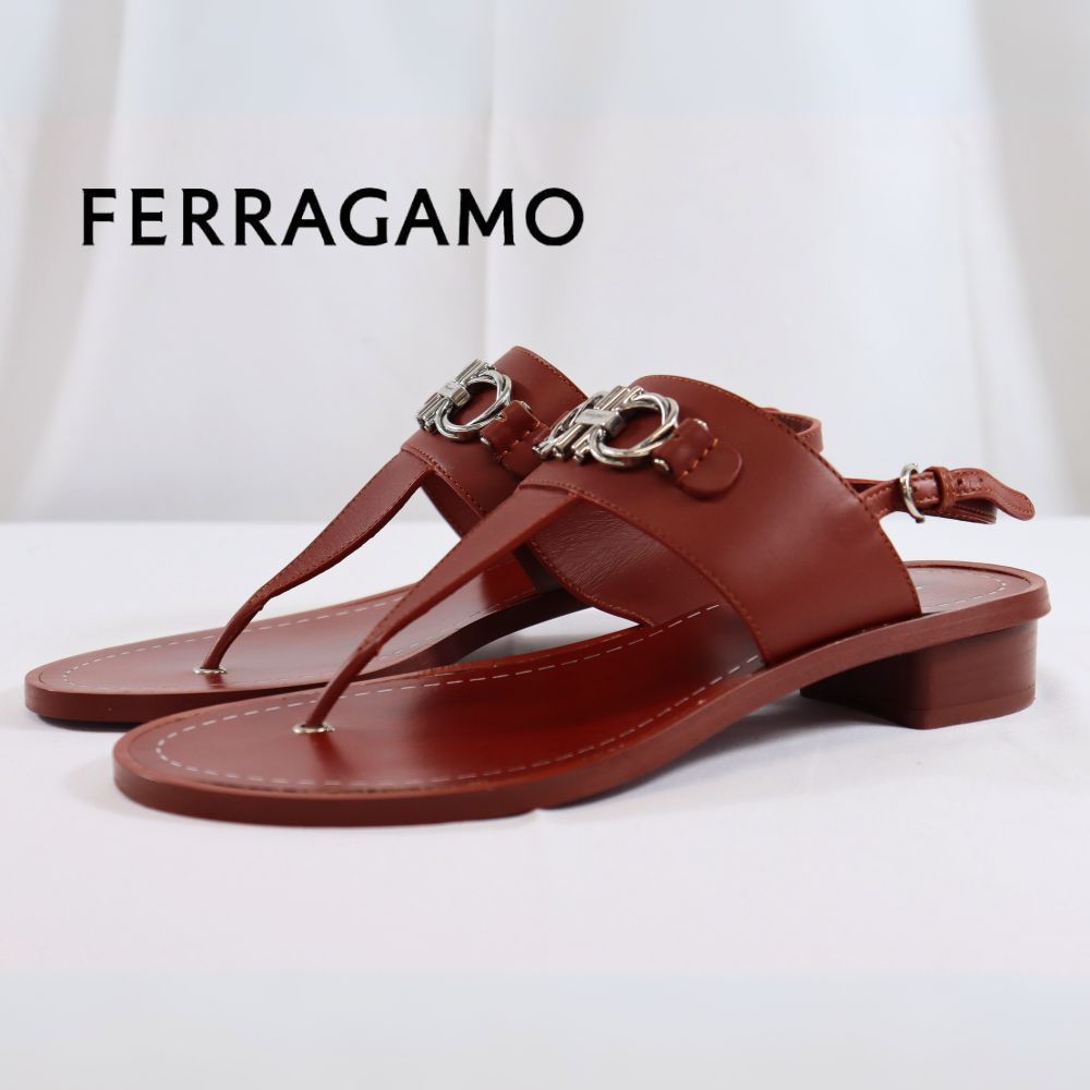 Salvatore Ferragamo ブロンズ ミュールサンダル Salvatore Ferragamo ブロンズ ミュールサンダル