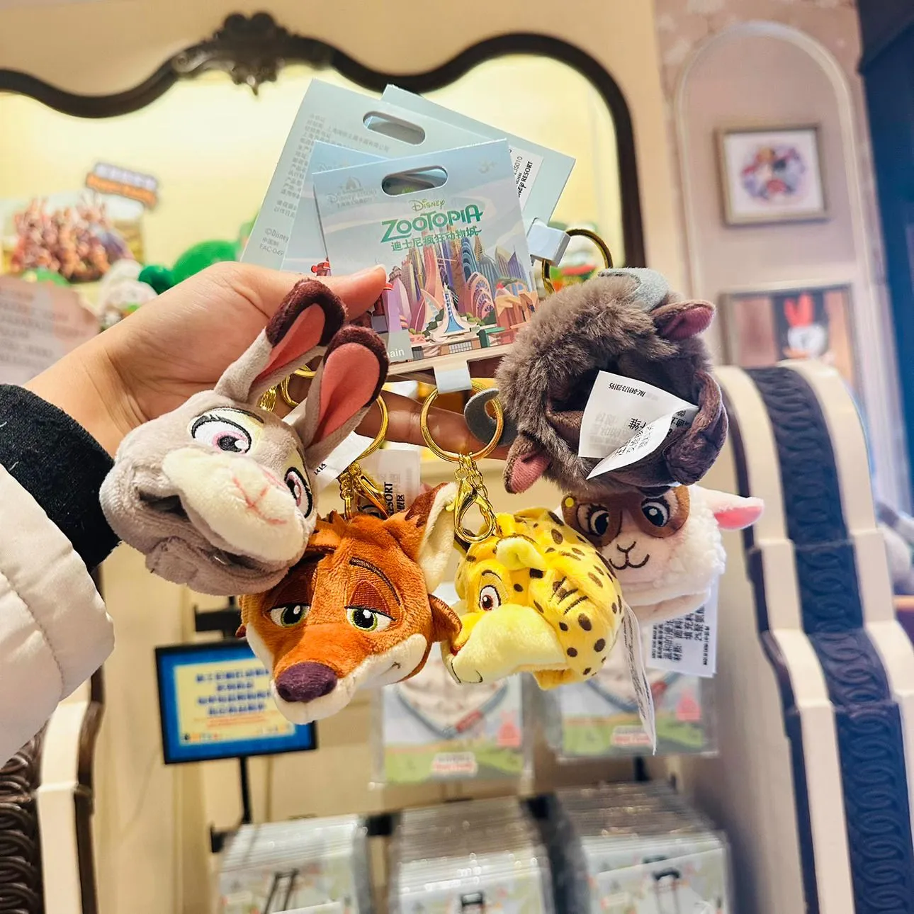 即日発送 ディズニー ズートピア クロウハウザー ファンキャップ風 