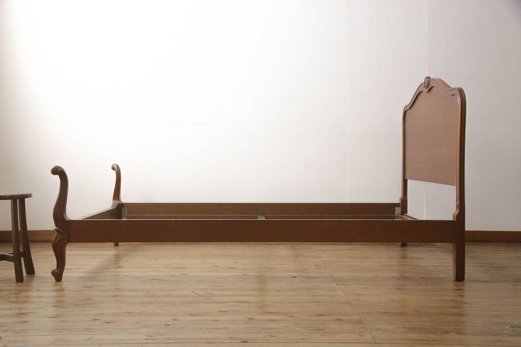 ベッドフレーム リペア