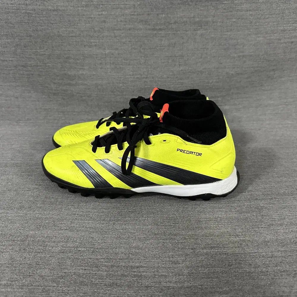 アディダス サッカーシューズ プレデター19.1AG Amazon | [アディダス
