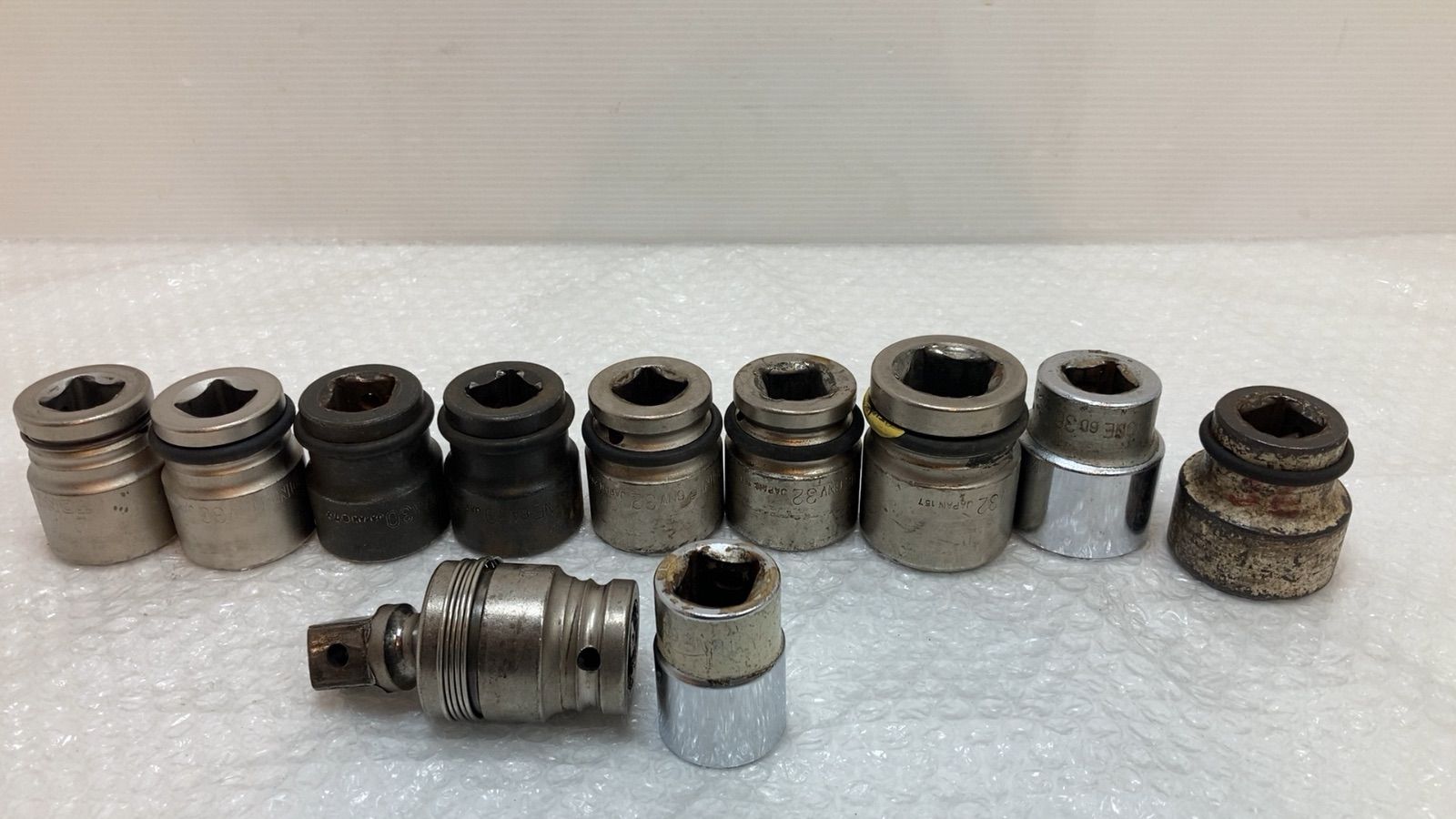 TONE ソケット 差込角19mm 36×2個 30×4個 32×3個 26×1個 首振りアタッチメント