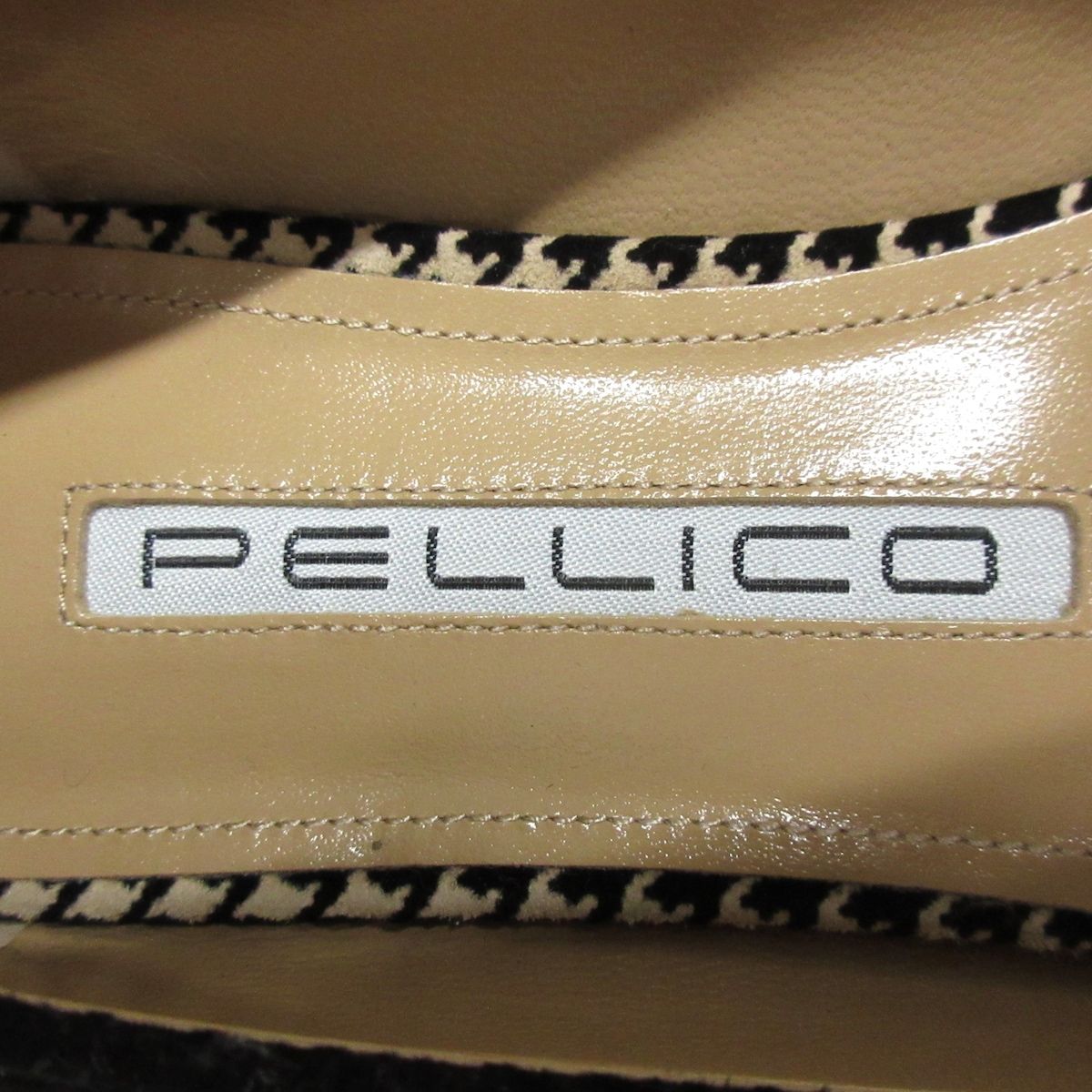 PELLICO(ペリーコ) フラットシューズ 37 1/2 レディース - ベージュ×黒 