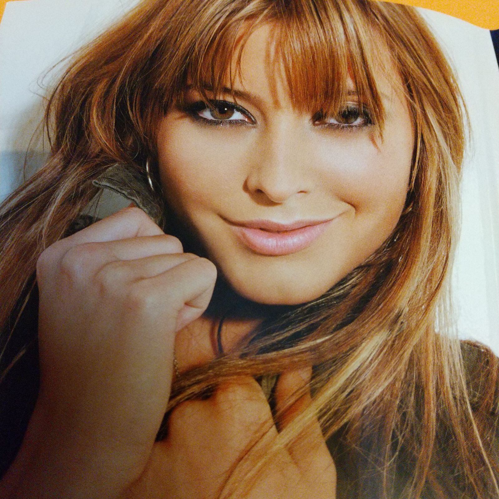 未使用 Holly Valance 直筆サイン入りTシャツ ホリー・ヴァランス 未使用 Holly Valance 直筆サイン入りTシャツ ホリー