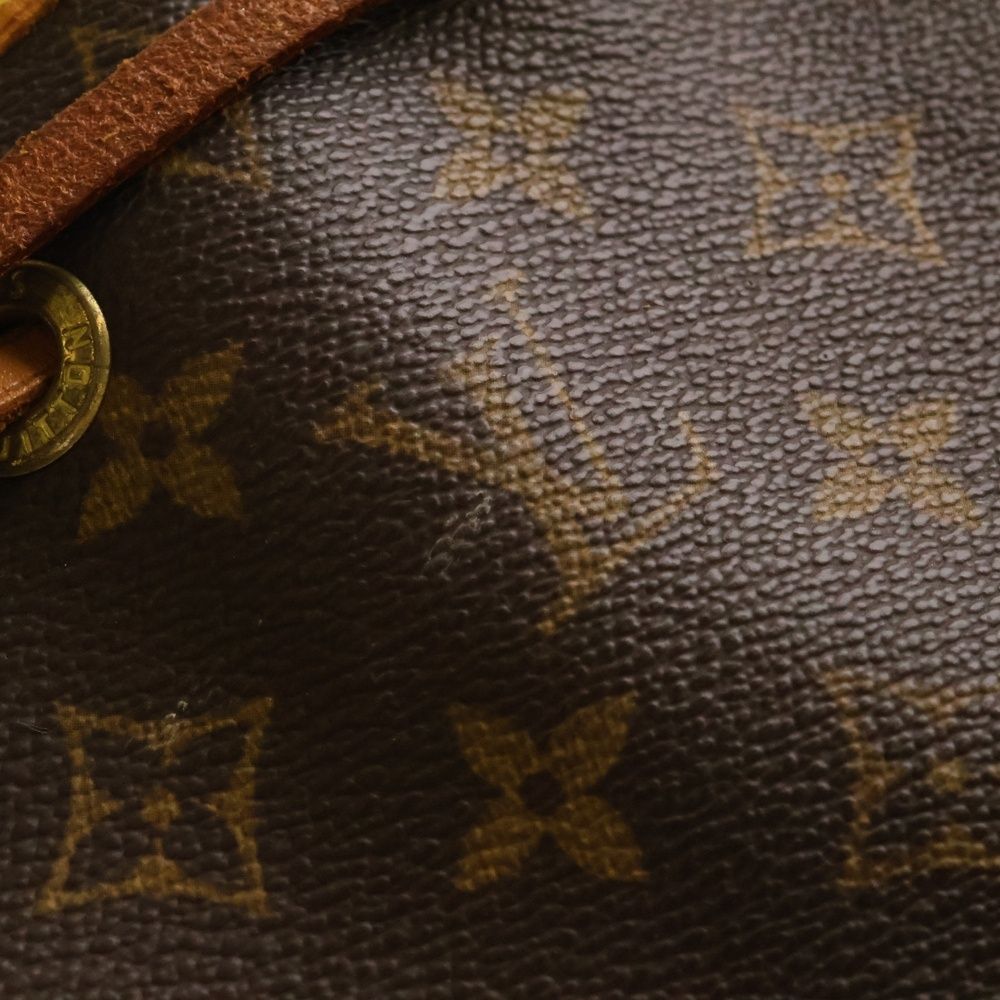 LOUIS VUITTON (ルイヴィトン) モノグラム モンスリGM リュック