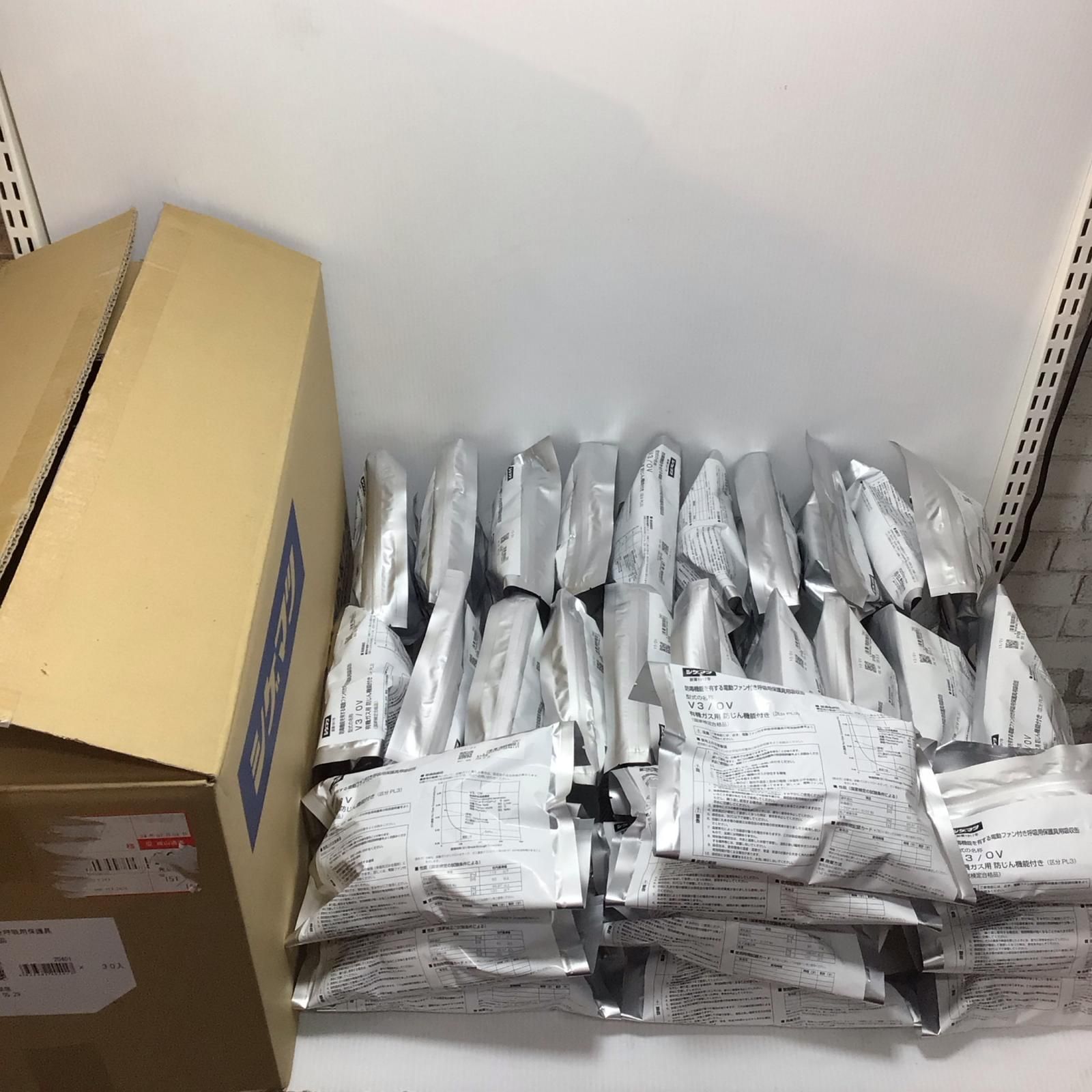 (未使用･未開封品)　ラスタバナナ iPhone 7 L+TPUバンパー シルバー  2563IP7A qdkdu57 未使用・未開封品) ラスタバナナ iPhone 7 L+TPUバンパー シルバー