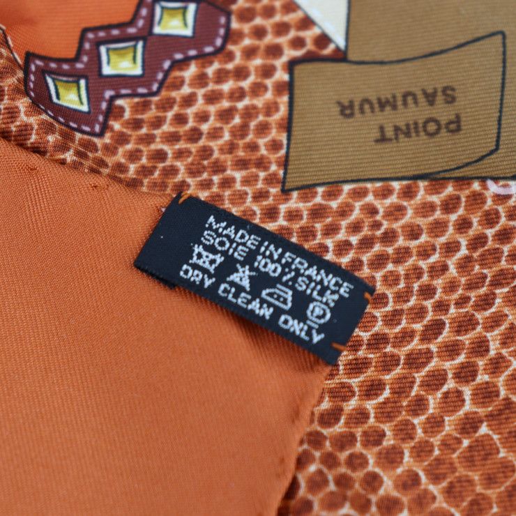 Hermès Tout Cuir シルクスカーフ HERMES エルメス TOUT CUIR すべて皮 スカーフ - シルク