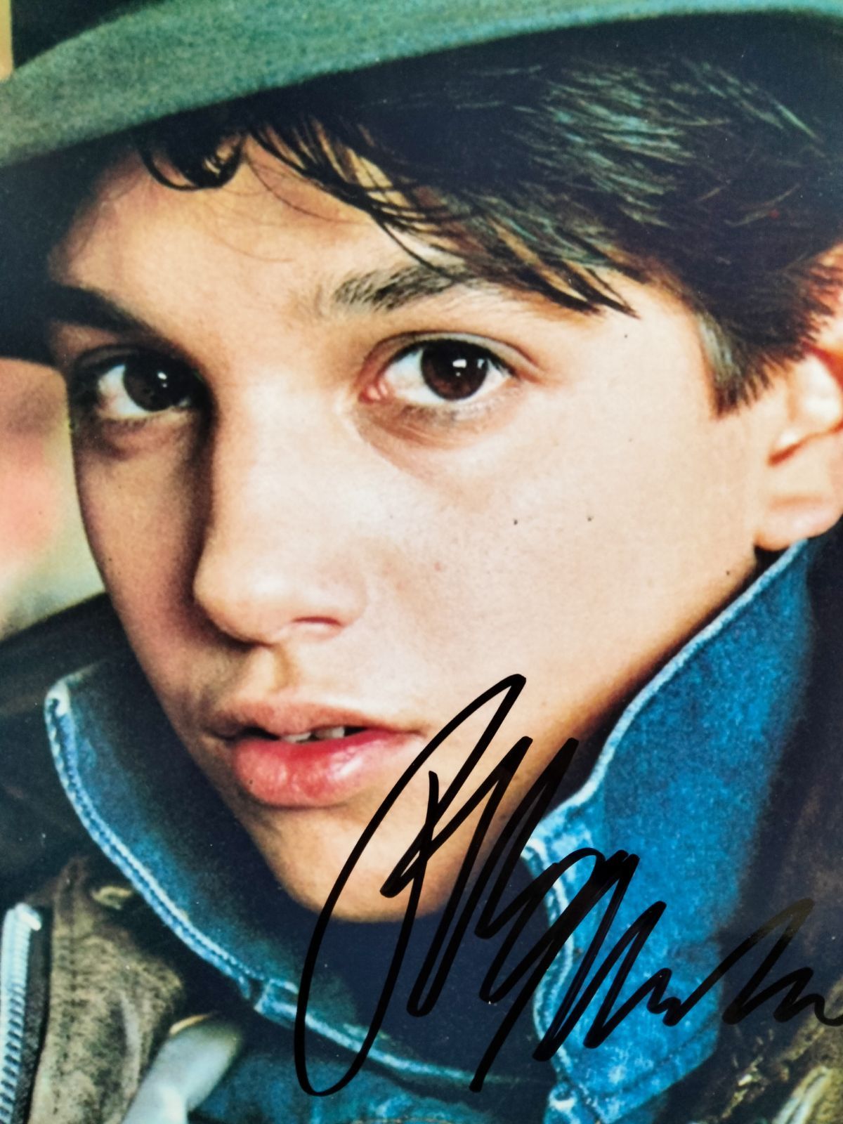ラルフ・マッチオ直筆サイン入り超 特大写真…ベストキッド…Ralph