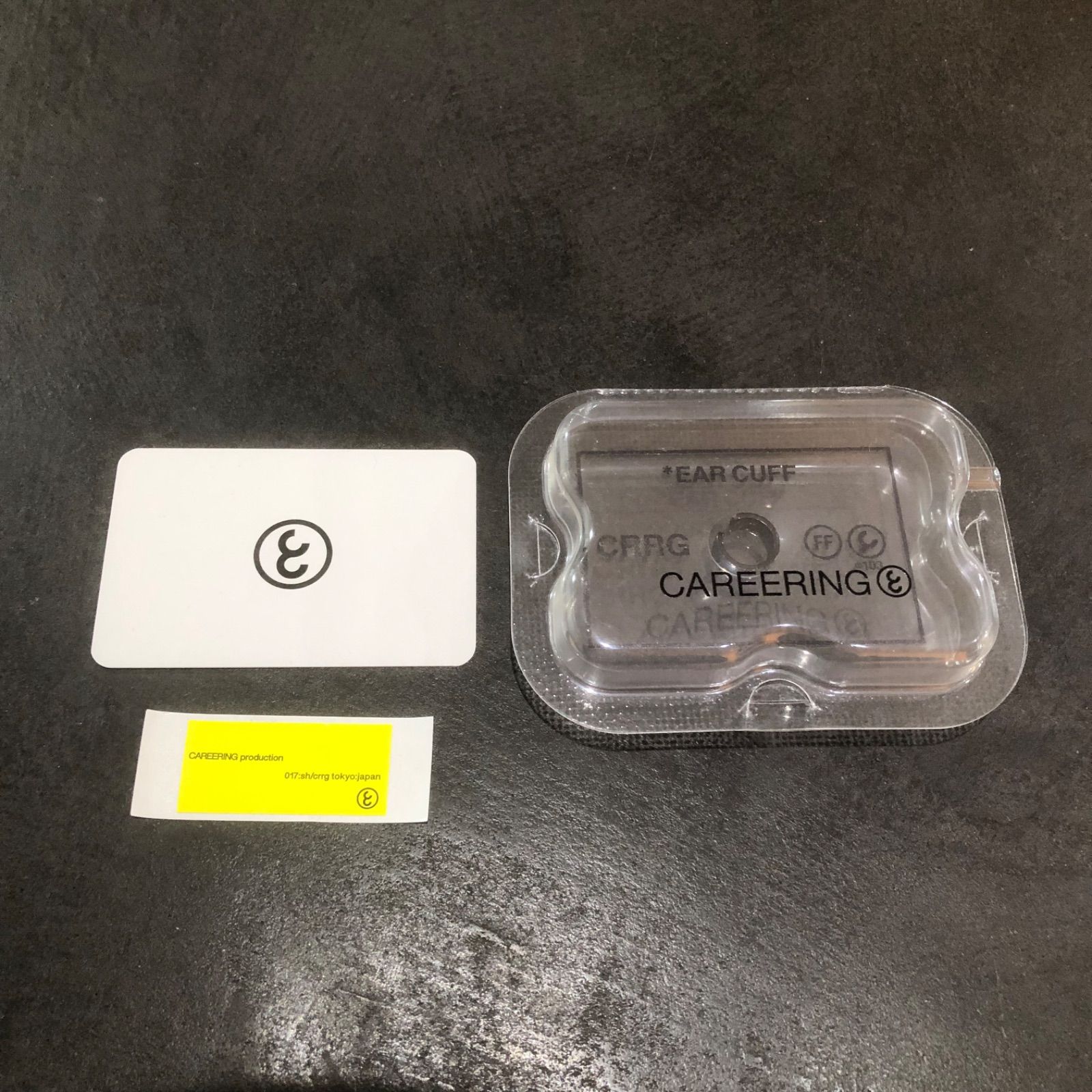 参考上代23100円 CAREERING EAR CUFF 903FF BLACK イヤーカフ イヤリング キャリアリング ブラック 75361A6