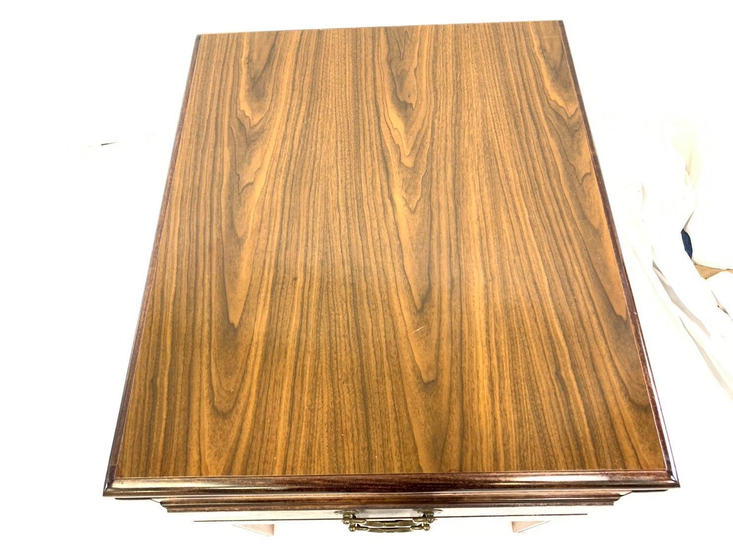 エンドテーブル ナイトテーブル