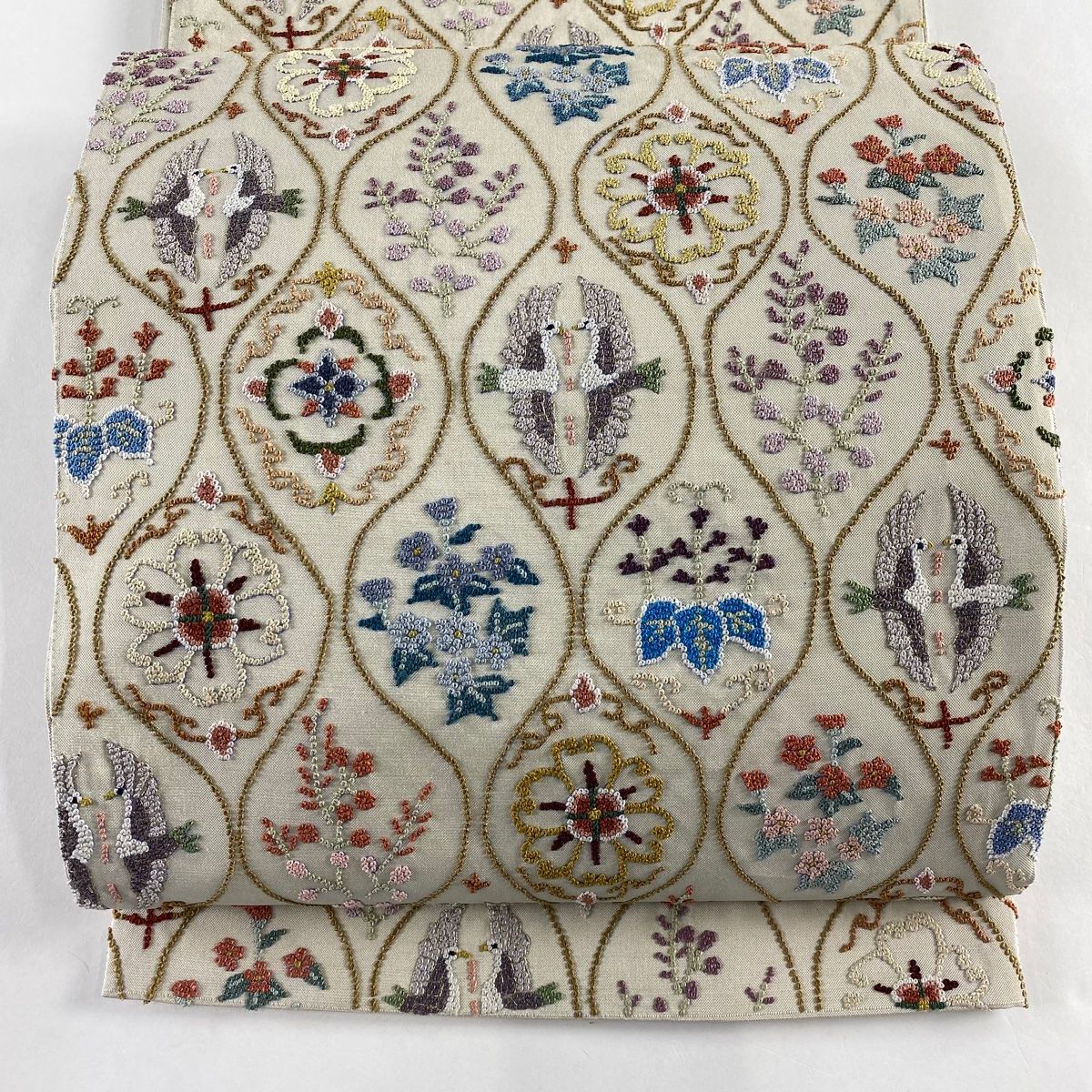 袋帯 名品 華文 鳥 相良刺繍 金糸 灰緑 六通 正絹 【中古】