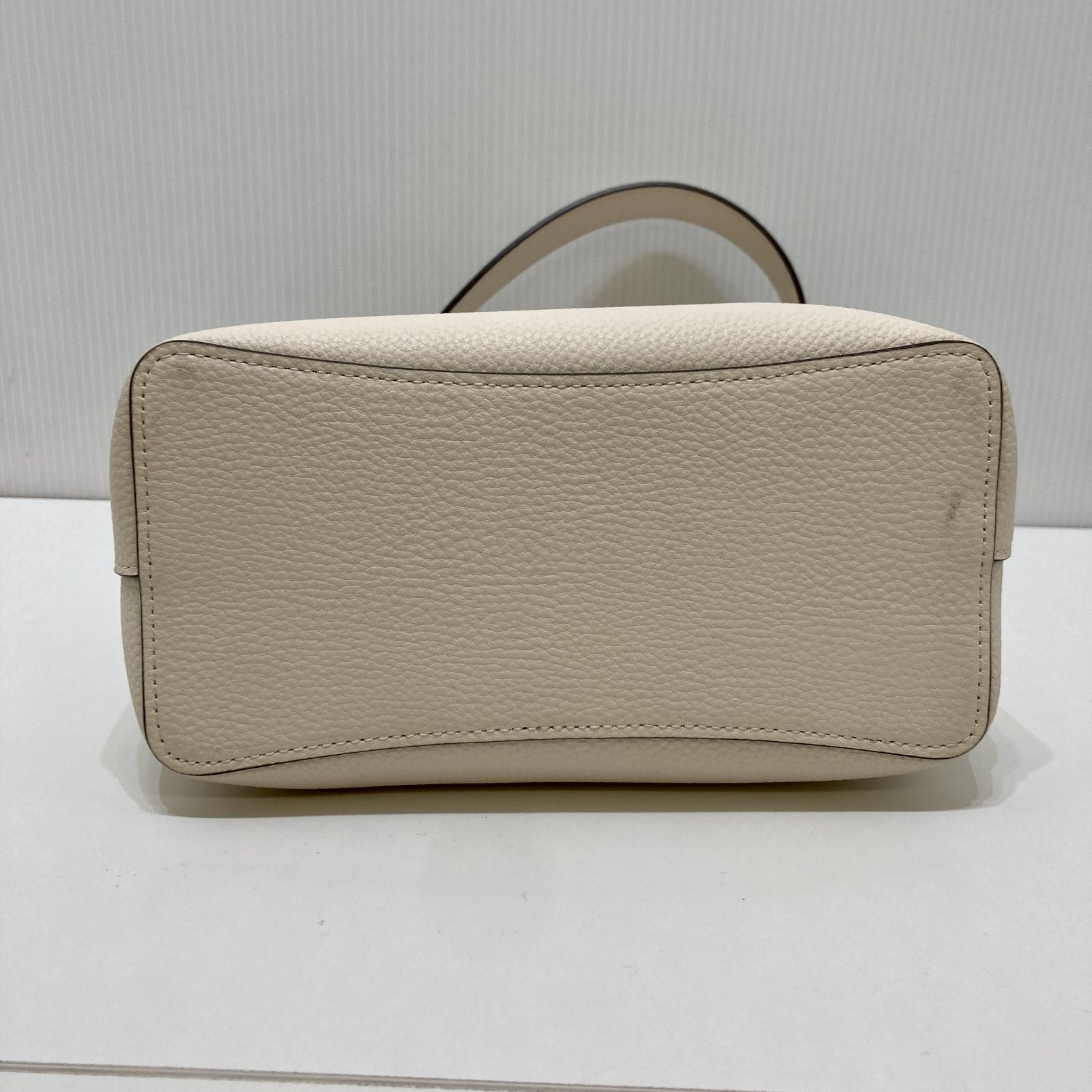 COACH コーチ スモールタウン バケットバッグ 2WAY ホワイト