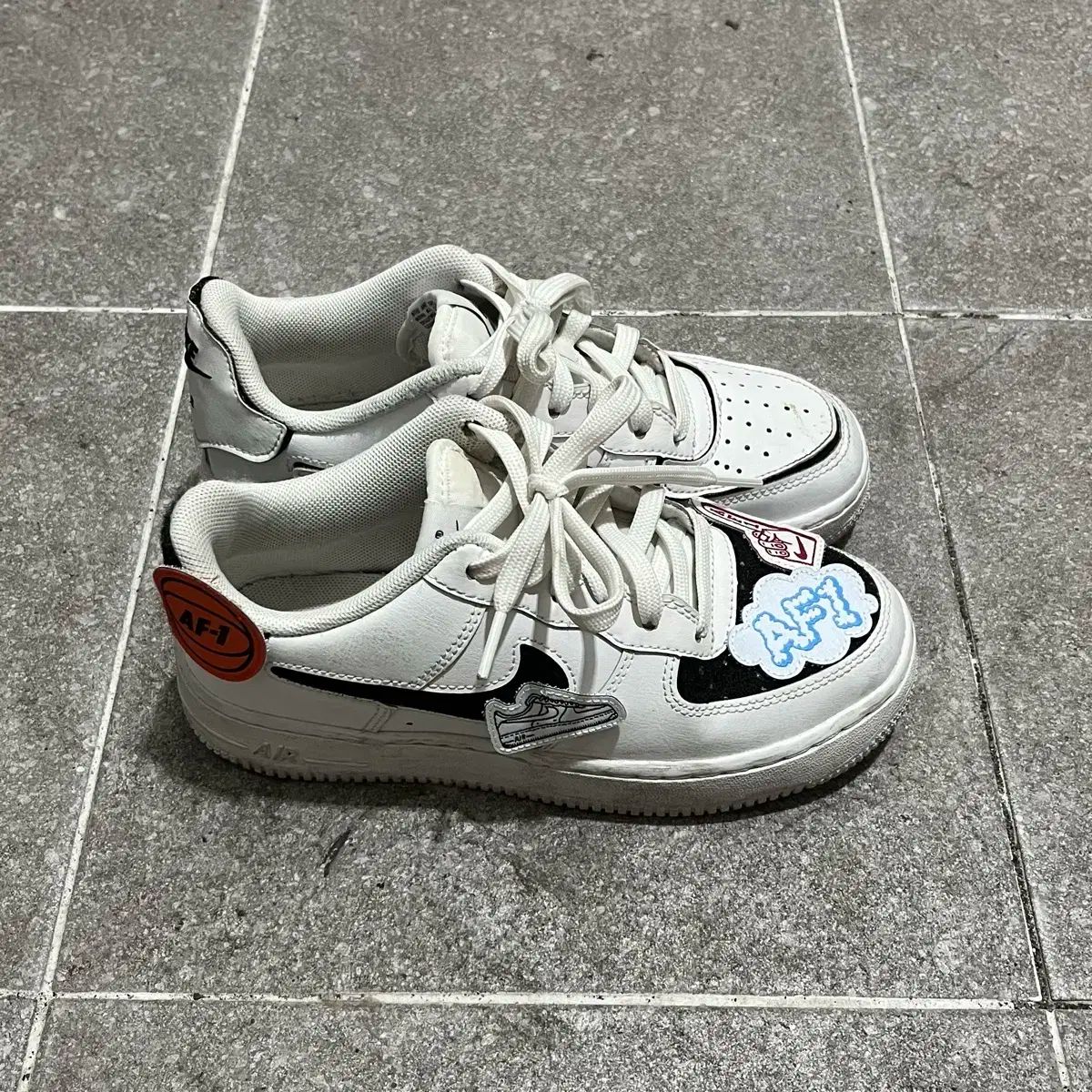 NIKE ナイキ エアフォース 1 宇宙の クレー