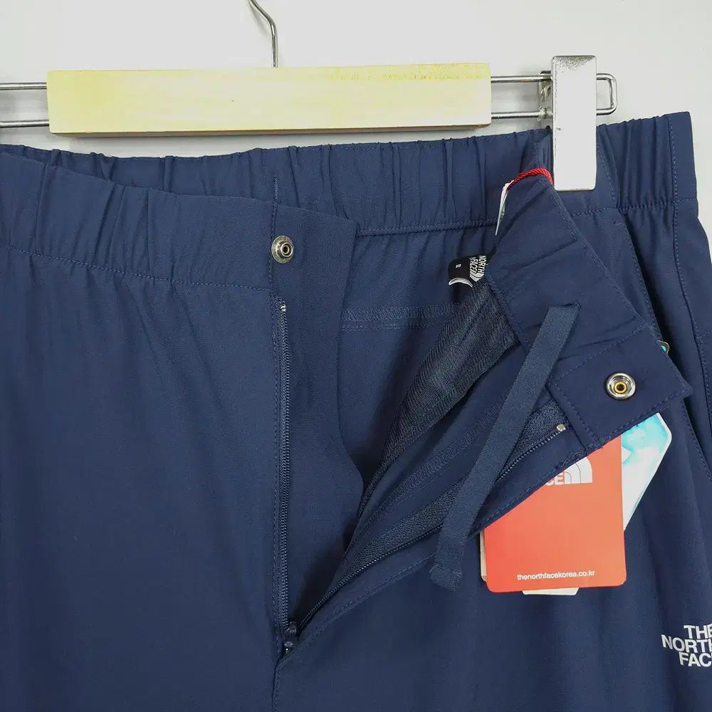 NORTH FACE